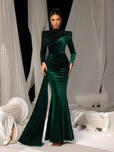 Elegant Velvet Evening Gown with Sequin Detail & Mermaid Silhouette – Luxury Bridal Wear for Weddings or High-End Events, XS-XL