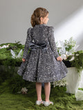 Tween-Mädchenkleid mit Stehkragen und Gigotärmeln und Pailletten in A-Linie
