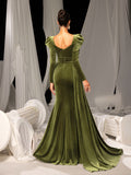 Elegant Velvet Gown with Thigh-High Slit & Puff Sleeves – Luxury Evening Wear for Red Carpet, Gala Dinners & High-End Cocktail Parties, XS-XL