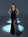 Gorgous Pearl Embellished Sleeveless Mermaid Hem Velvet Evening Dress