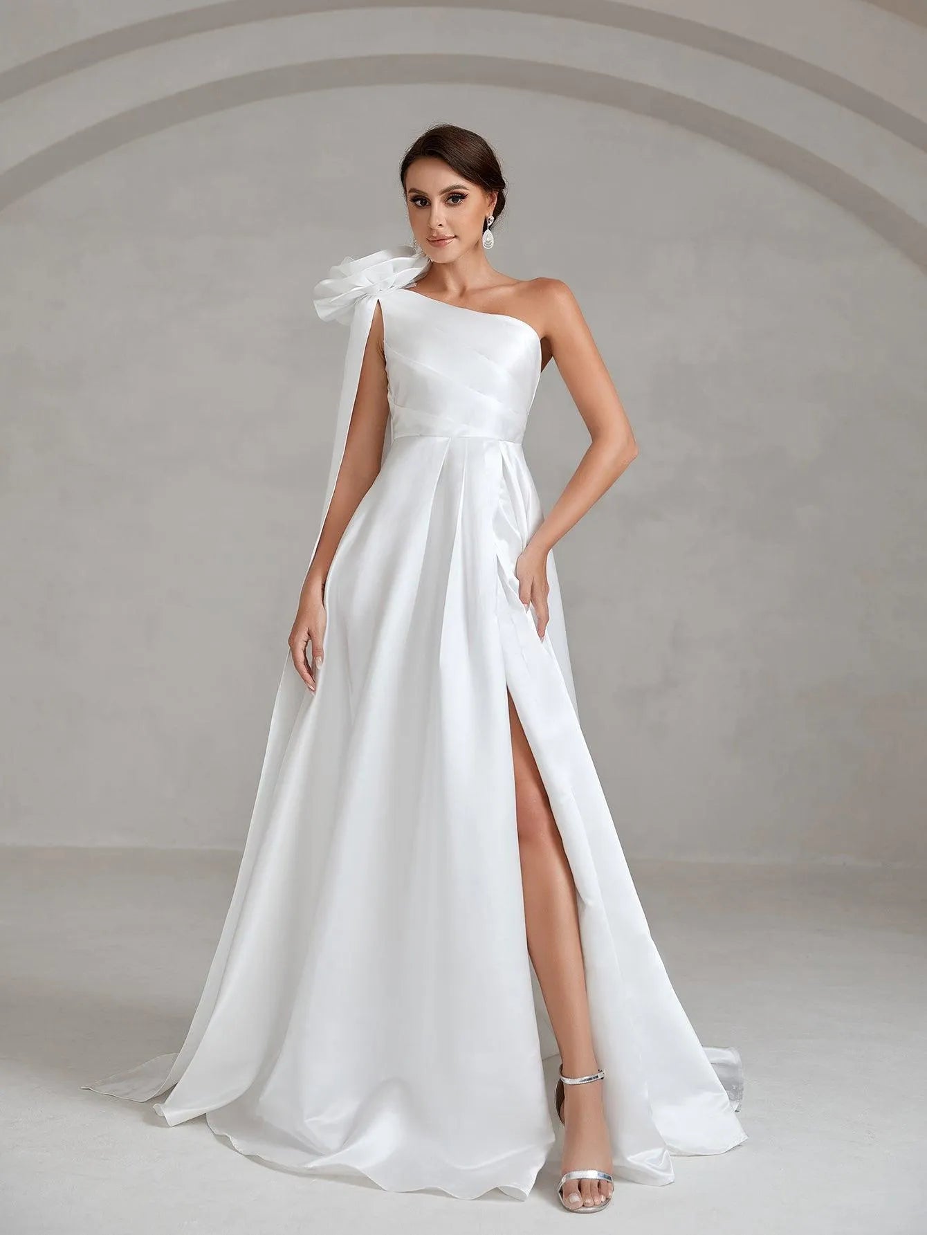 Stereo Flower One Shoulder Split Satin Wedding Dress - Elonnashop