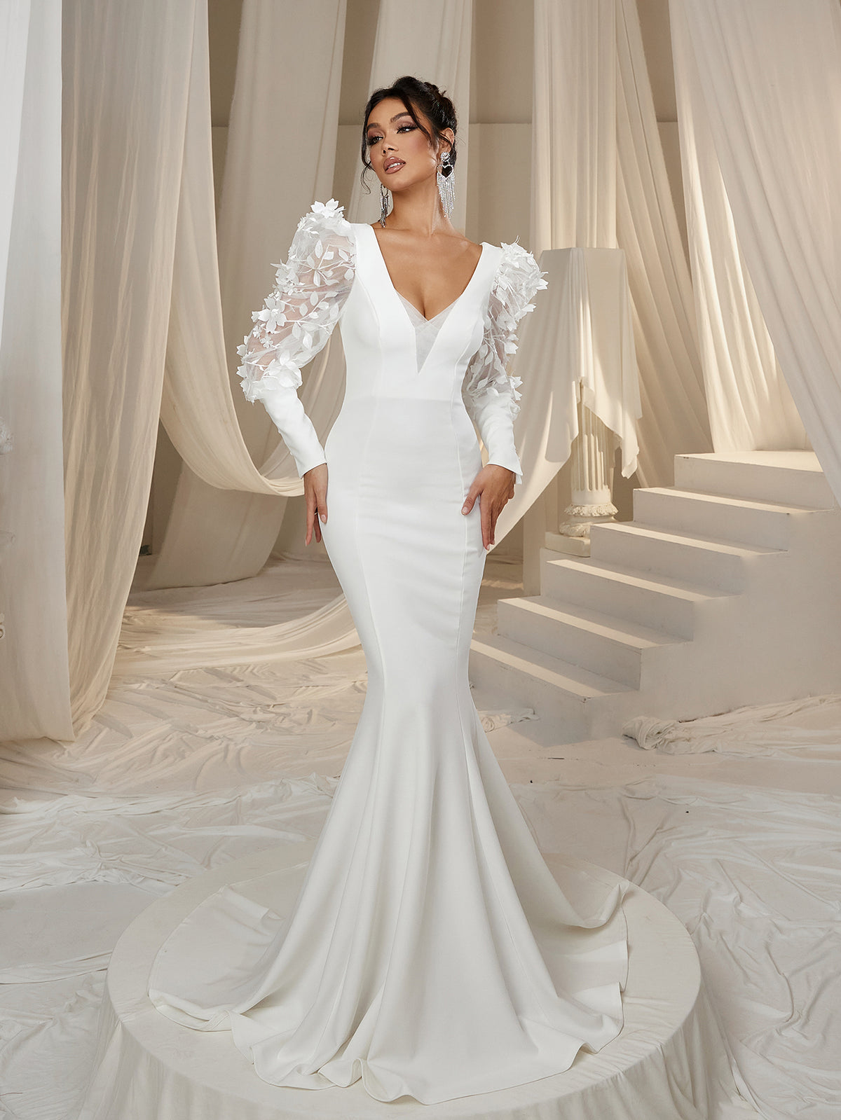 Elegant Backless Applique Bishop Sleeves Mermaid Hem Evening Dress Wedding Dress