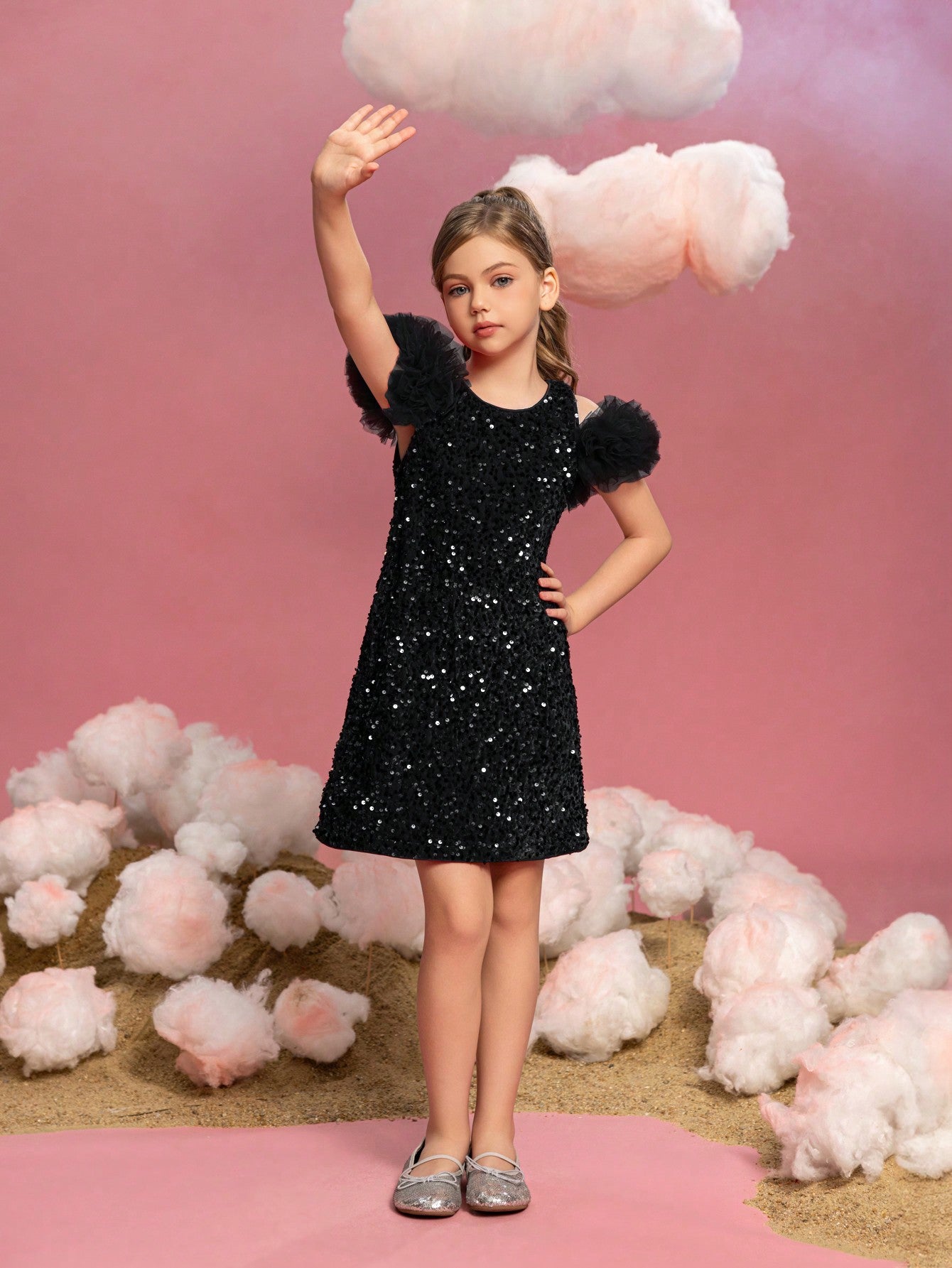 Tween-Mädchen-Partykleid mit Rüschenbesatz und Pailletten 