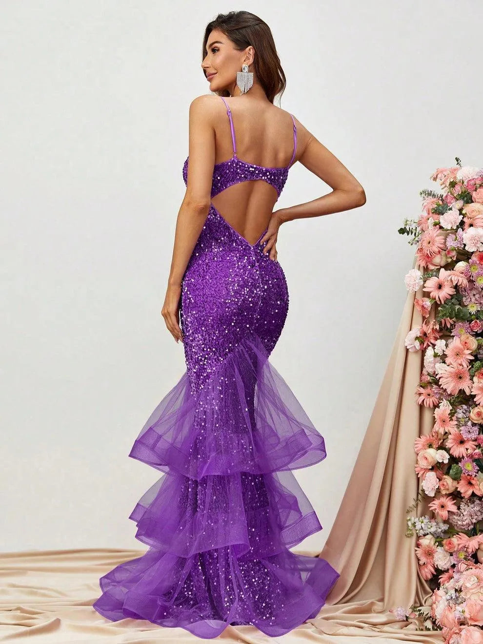 Spaghetti Strap Back Cut Out Sequin Mermaid Dress - Elonnashop