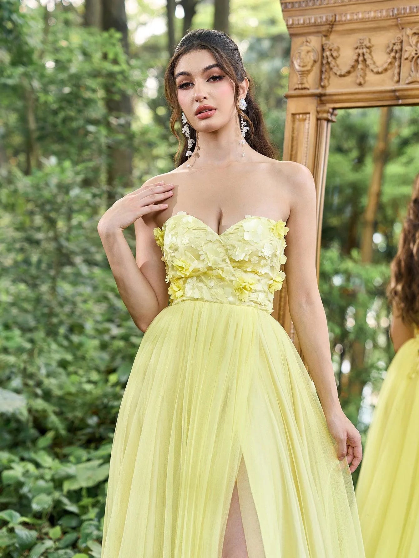 Elegant Applique Detail Bustier Split Tulle Prom Tube Dress - Elonnashop