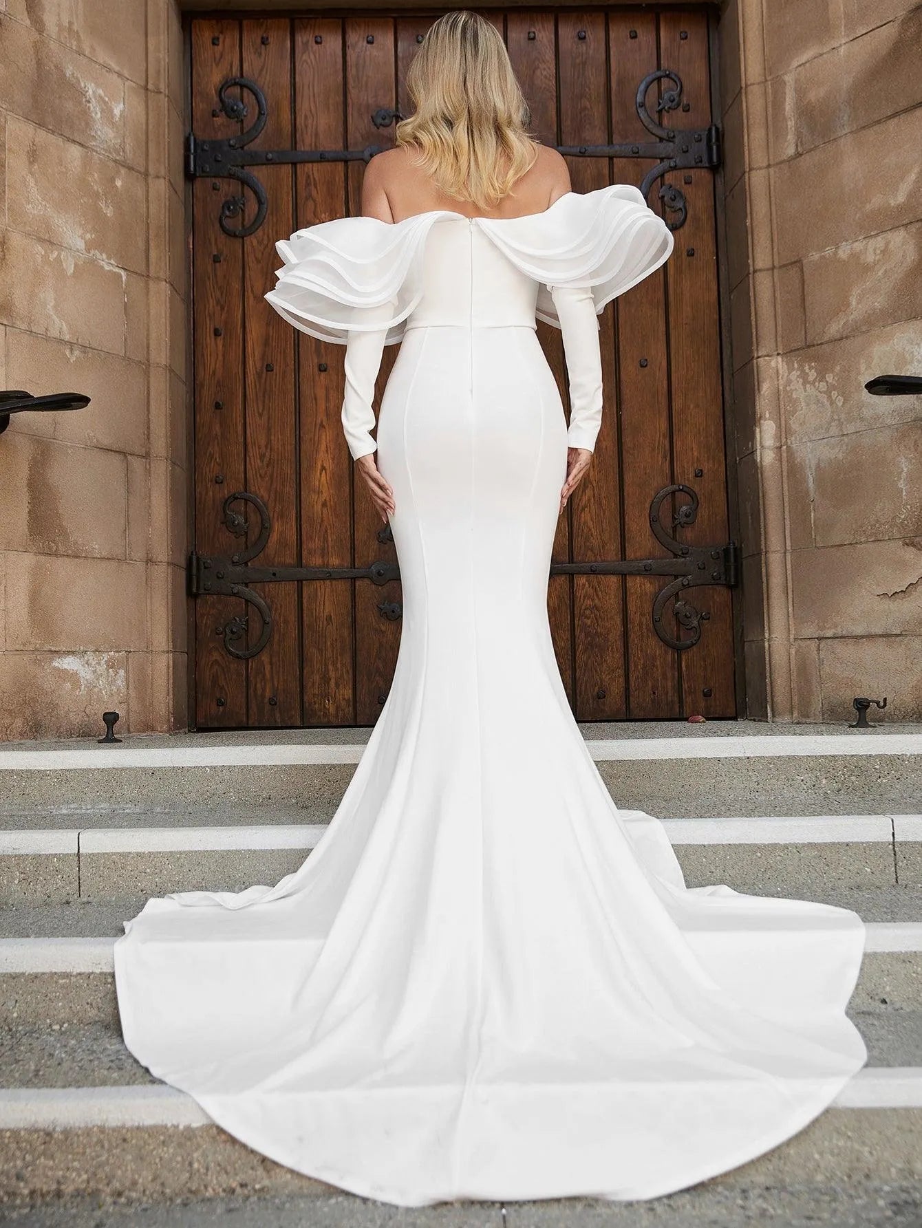 Off-Shoulder Wedding Dress With Dramatic Ruffle Detailing - Elonnashop