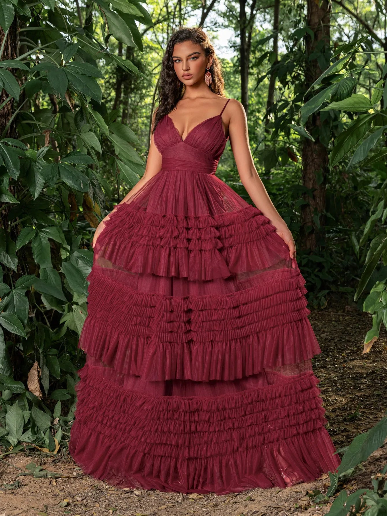 Gorgeous Plunging Neck Tiered Tulle Slip Prom Dress