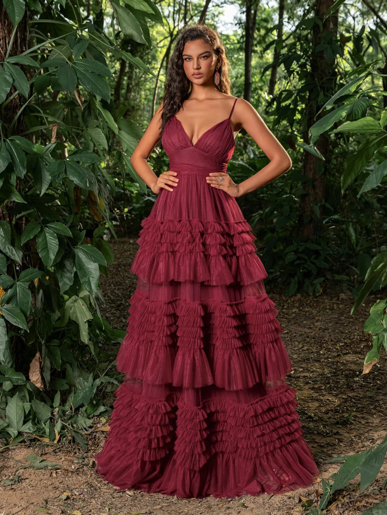 Gorgeous Plunging Neck Tiered Tulle Slip Prom Dress