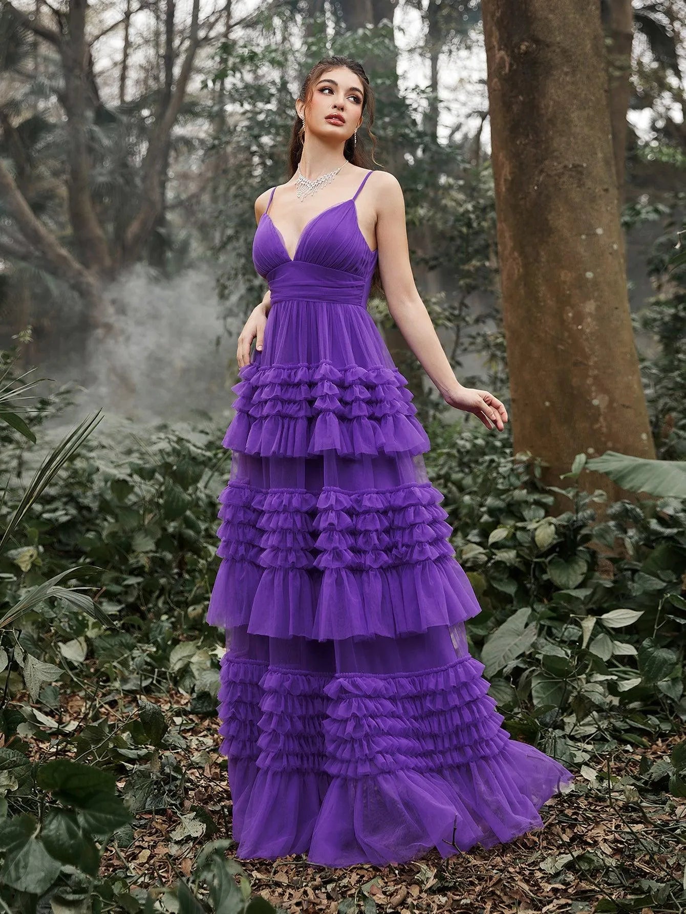 Gorgeous Plunging Neck Tiered Tulle Slip Prom Dress - Elonnashop