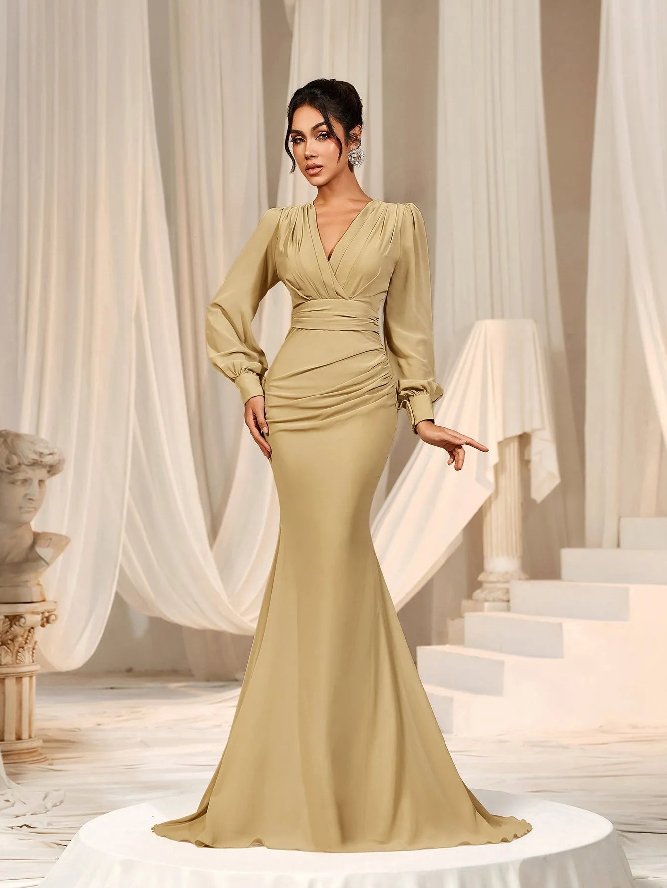 Chiffon-Meerjungfrauenkleid mit Surplice-Ausschnitt und Laternenärmeln 