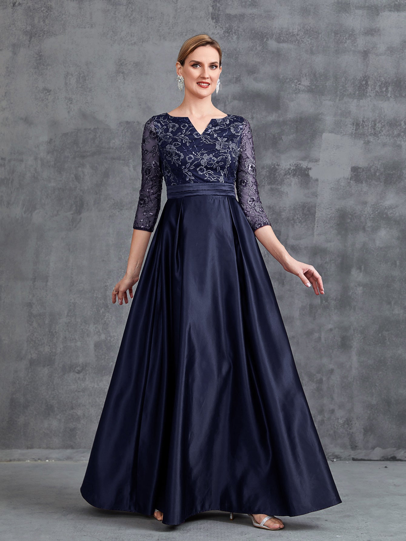 Womens' Glamorous Evening Gown: Allover Sequin-Embroidered Bodice & Satin A-Line Skirt – Elegant Formal Dress for Black-Tie Events