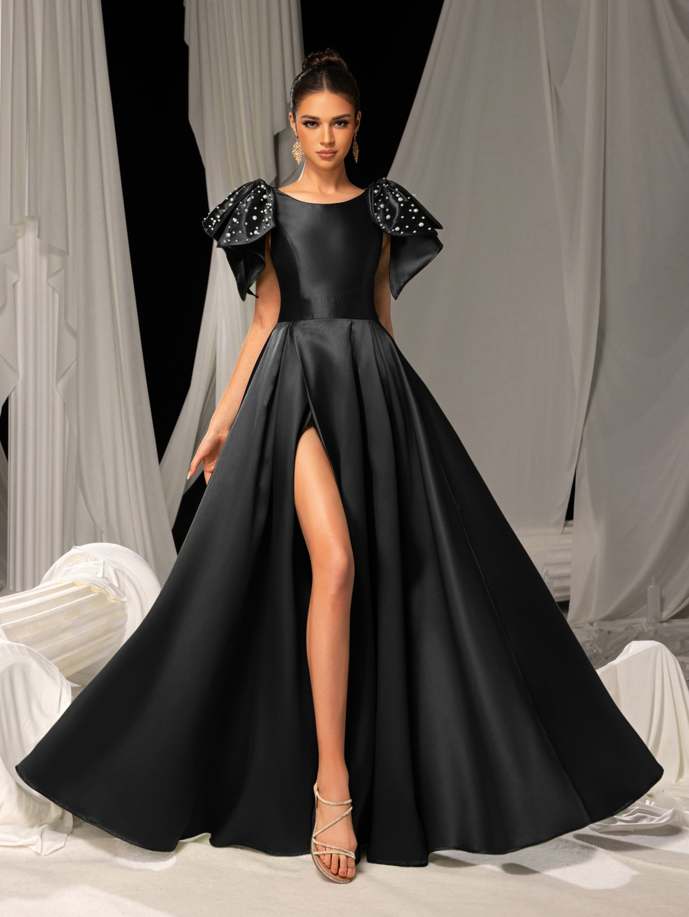 Elegant Satin Evening Gown with Bow Shoulder & Dramatic High Slit – Luxurious Evening Wear for Red Carpet, Formal Galas & Wedding Receptions