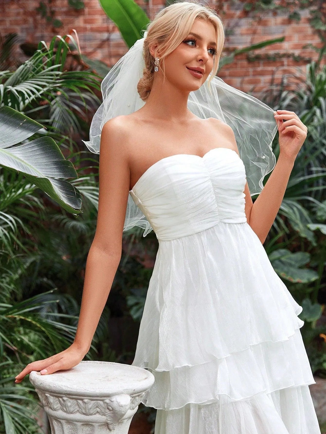 Ruched Bust Layer Hem Chiffon Tube Wedding Dress - Elonnashop