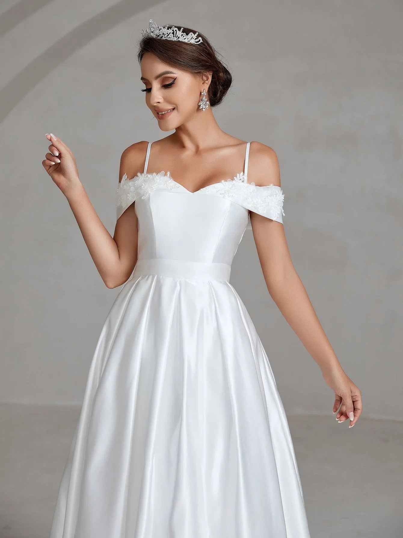 Floral Applique Cold Shoulder Satin Wedding Dresses - Elonnashop