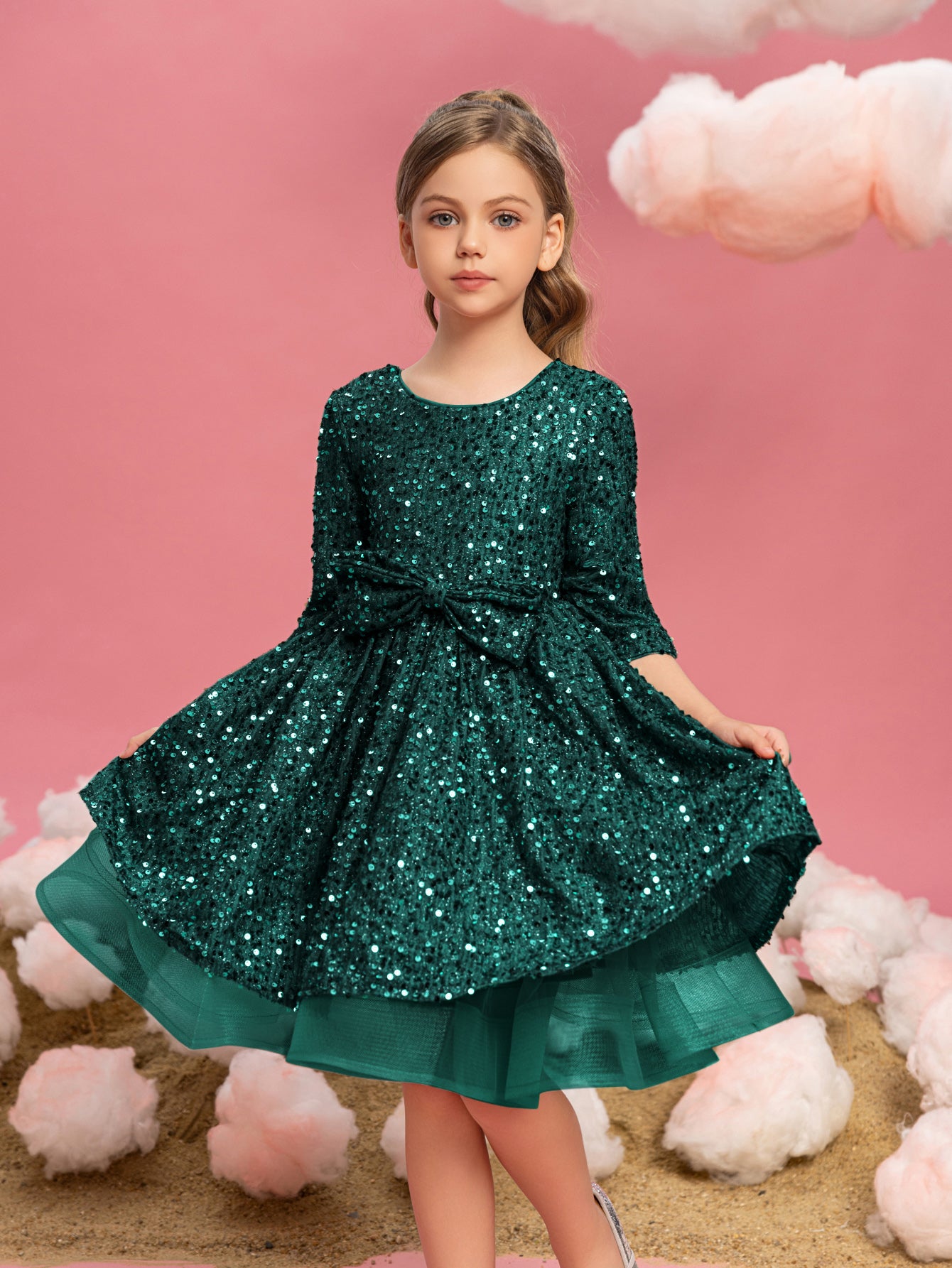 Tween-Mädchen-Partykleid mit Schleifendetail und 3/4-Ärmeln und Pailletten 