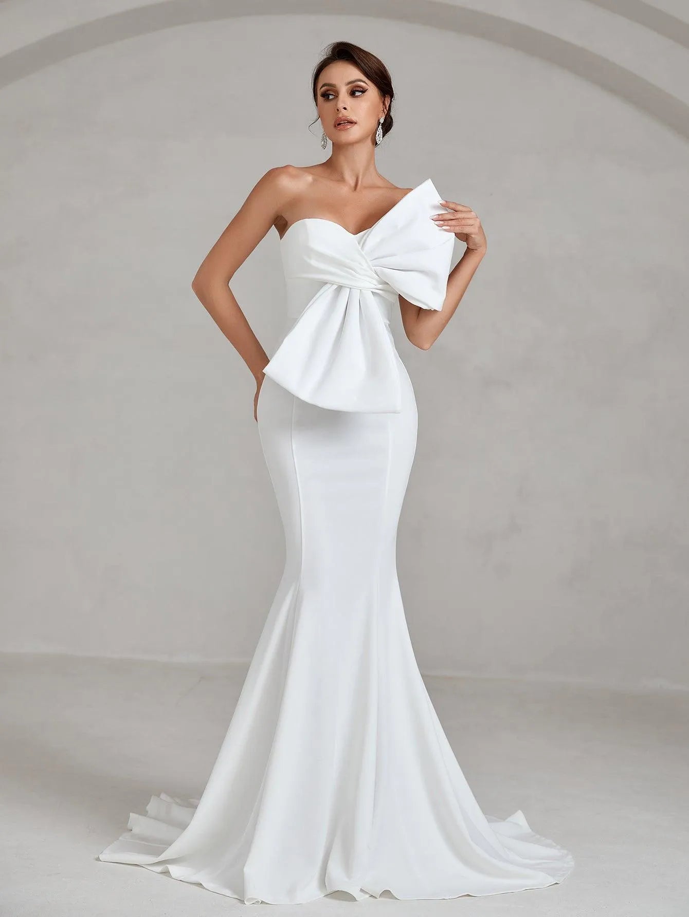 Bow Front Mermaid Hem Tube Wedding Dress - Elonnashop