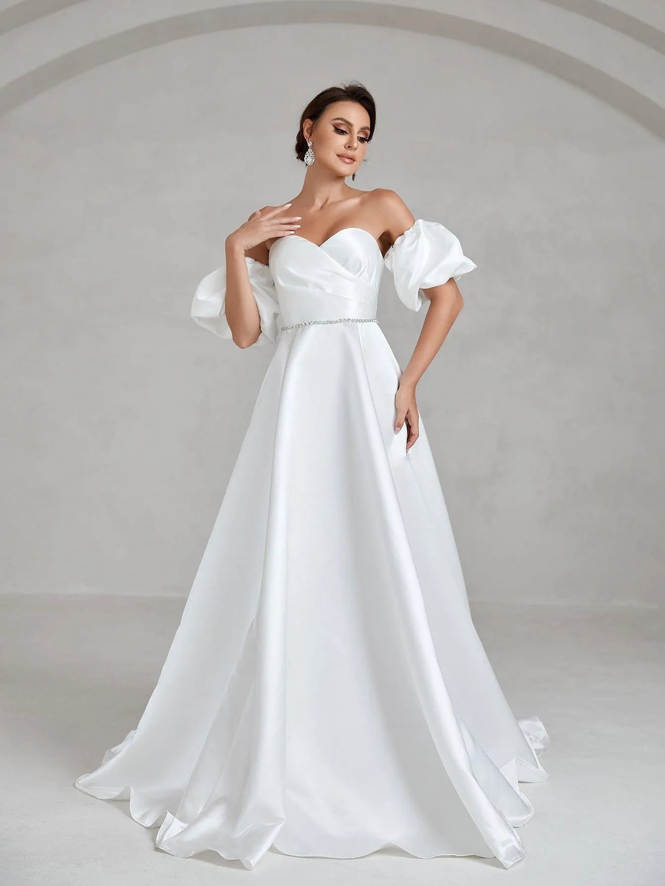 Puff Sleeve Rhinestone Waistband Satin Tube Wedding Dress - Elonnashop