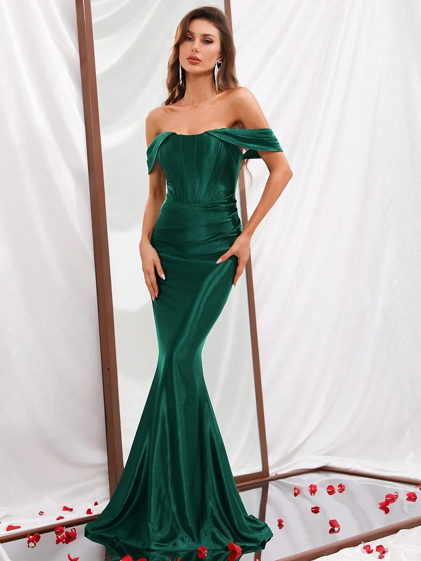 Off Shoulder Mermaid Hem Satin Prom Dress - Elonnashop