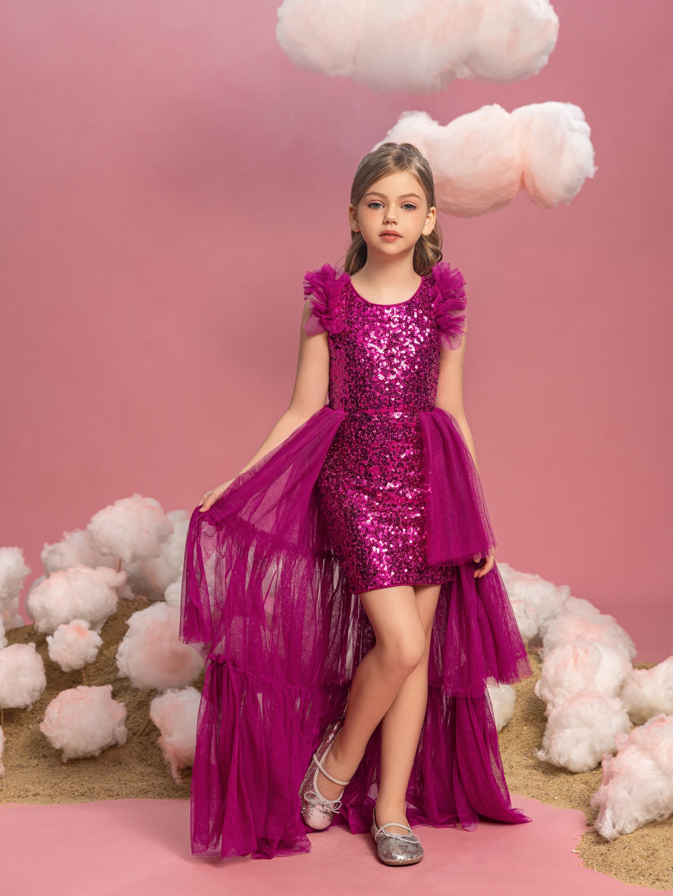 Tween Mädchen-Partykleid mit ärmellosem Netzstoff, mehrlagigem Saum und Pailletten 