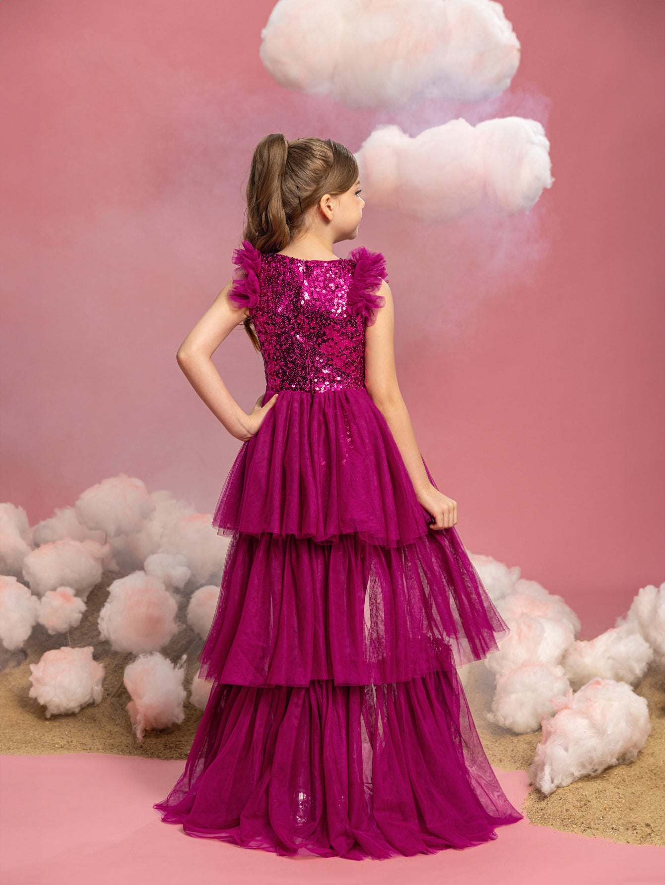 Tween Mädchen-Partykleid mit ärmellosem Netzstoff, mehrlagigem Saum und Pailletten 