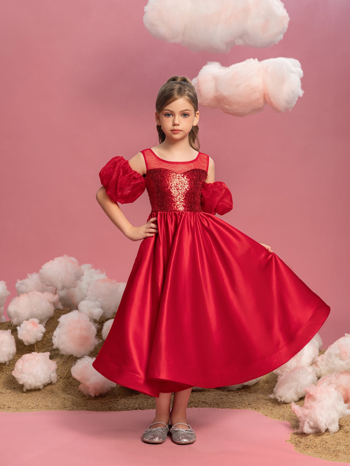 Tween-Mädchen-Kleid aus Satin mit Puffärmeln und Pailletten in Kontrastfarbe 