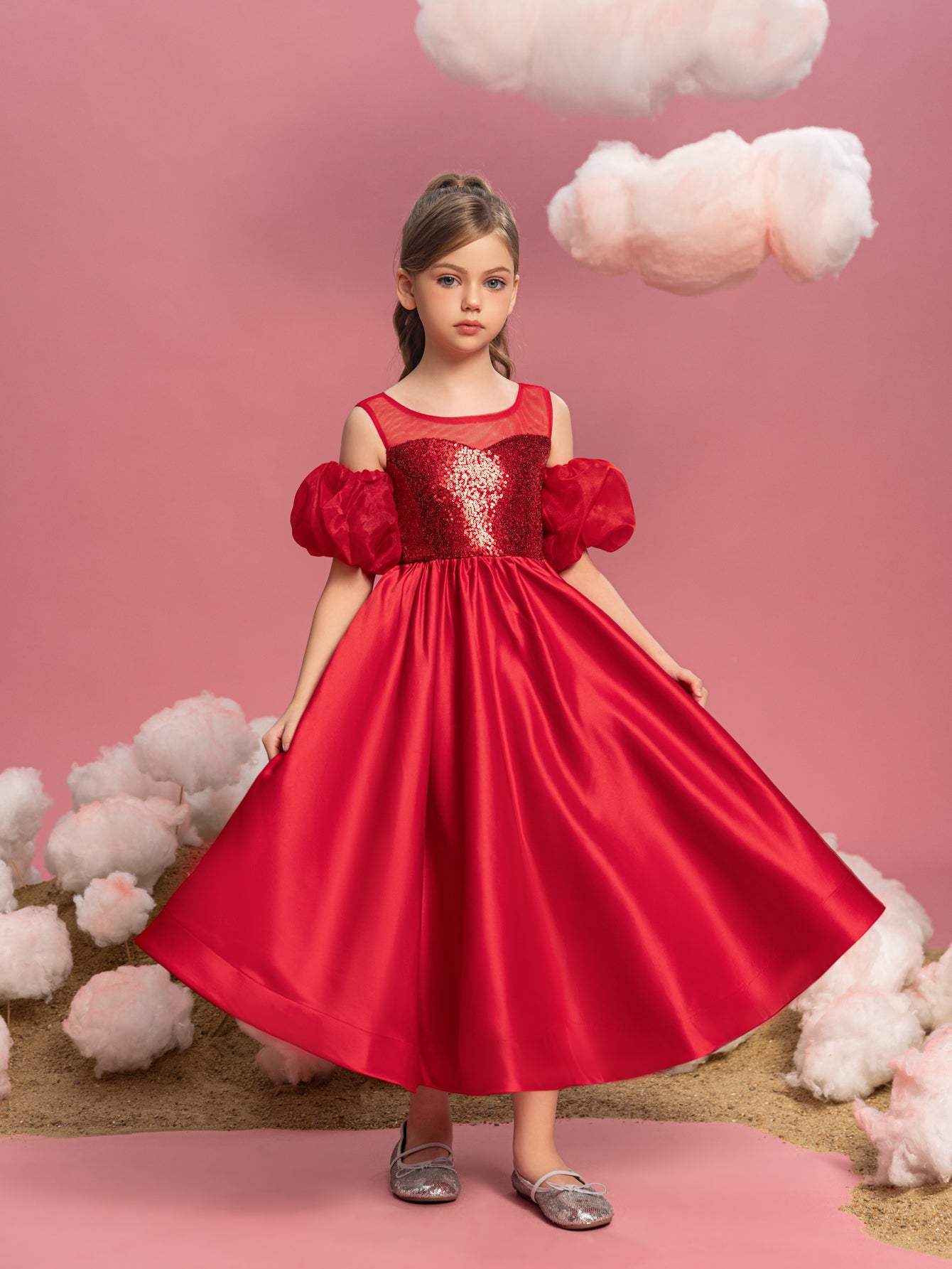 Tween-Mädchen-Kleid aus Satin mit Puffärmeln und Pailletten in Kontrastfarbe 