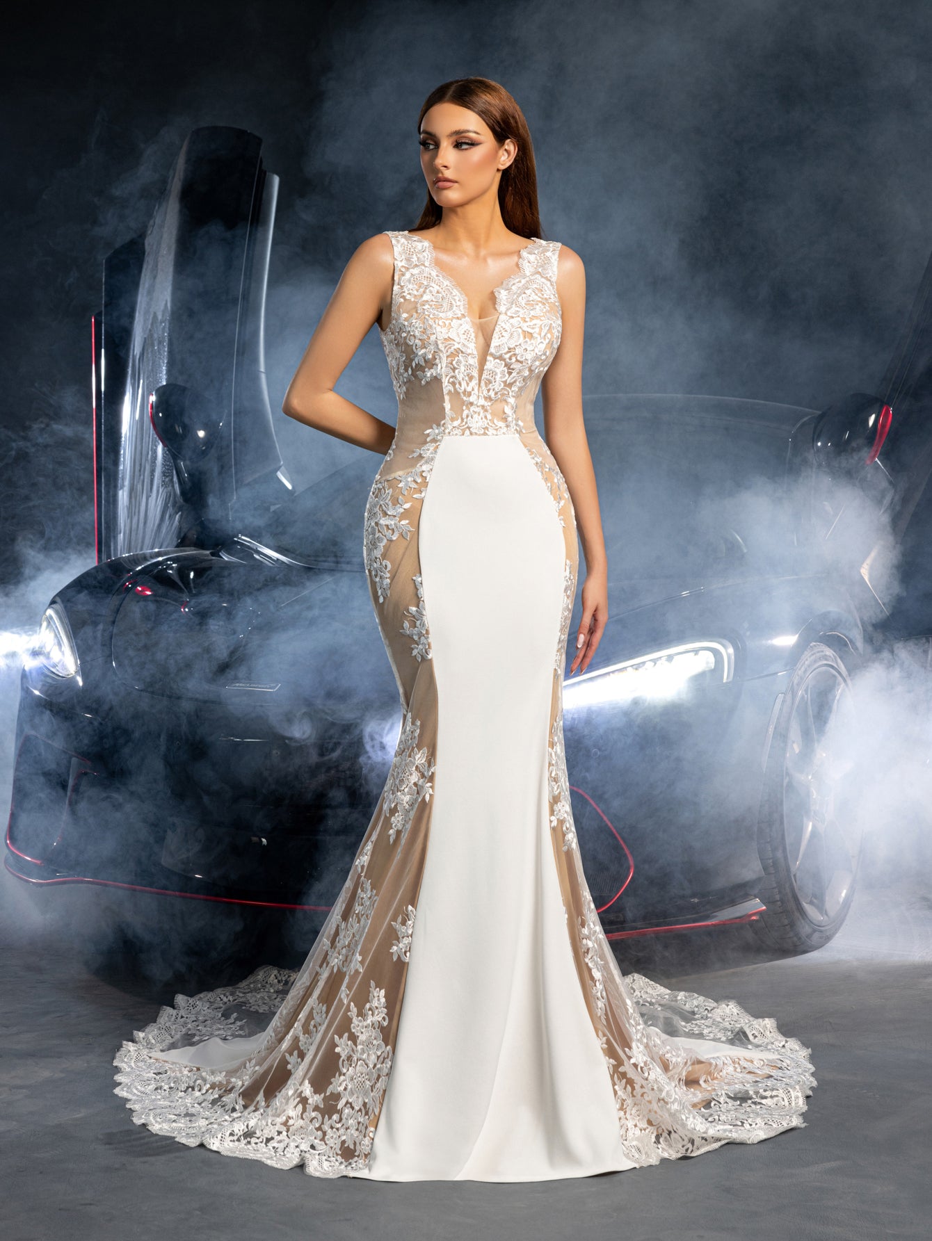 Elegant Plunging Neck Backless Contrast Lace Mermaid Hem Maxi Wedding Dress