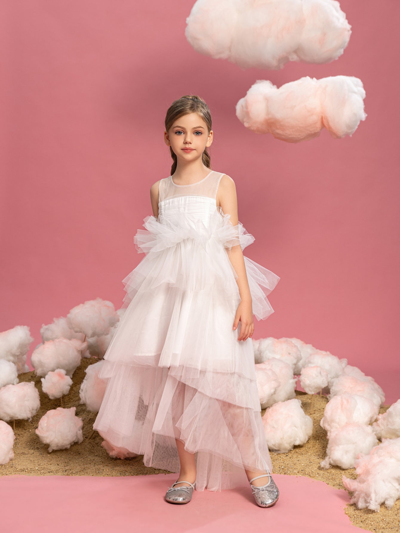 Tween-Mädchen-Partykleid mit ärmellosem Netzstoff und mehrlagigem Saum 