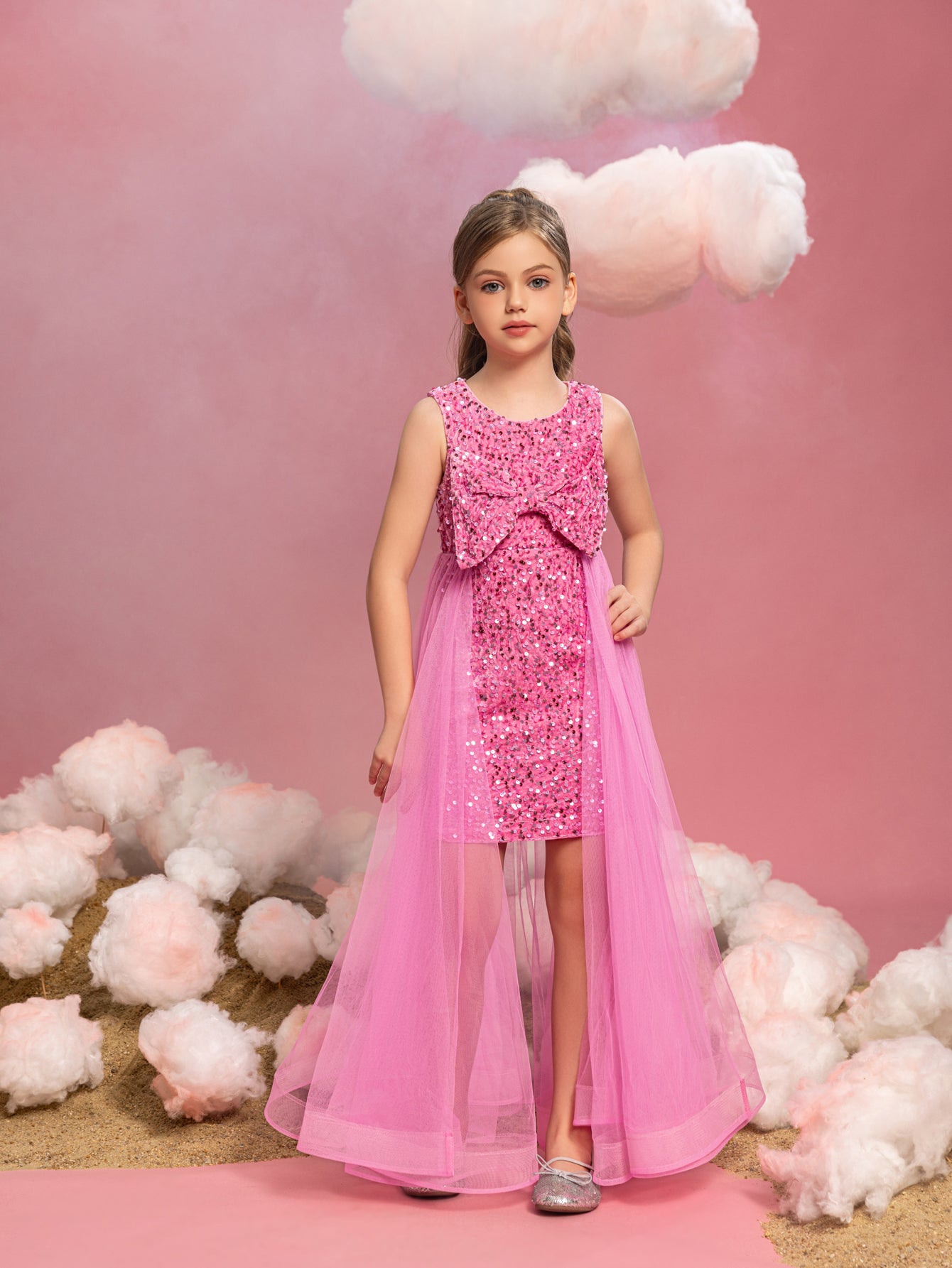 Tween Mädchen-Minikleid mit Schleife vorne und Mesh-Overlay und Pailletten 