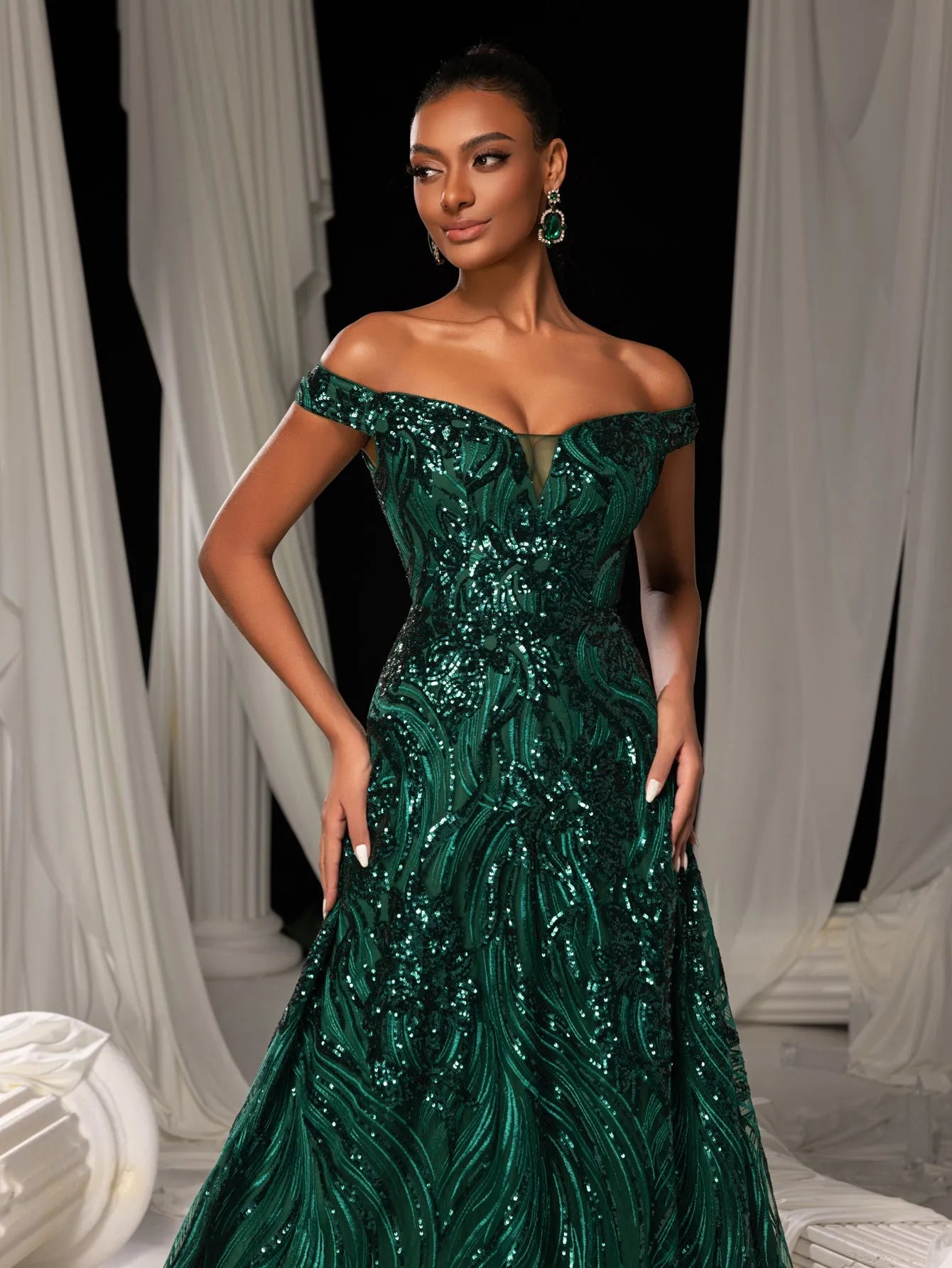 Elegant Off Shoulder Graphic Sequin Formal Prom Dress Evening Dress