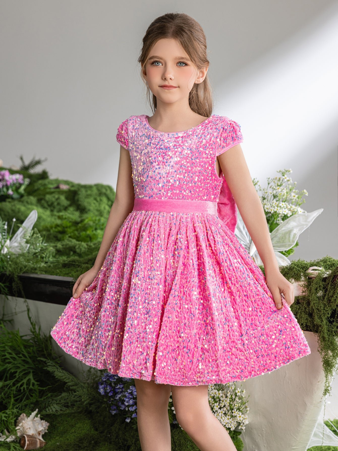 Tween-Mädchenkleid mit Schleife hinten und Pailletten in A-Linie 