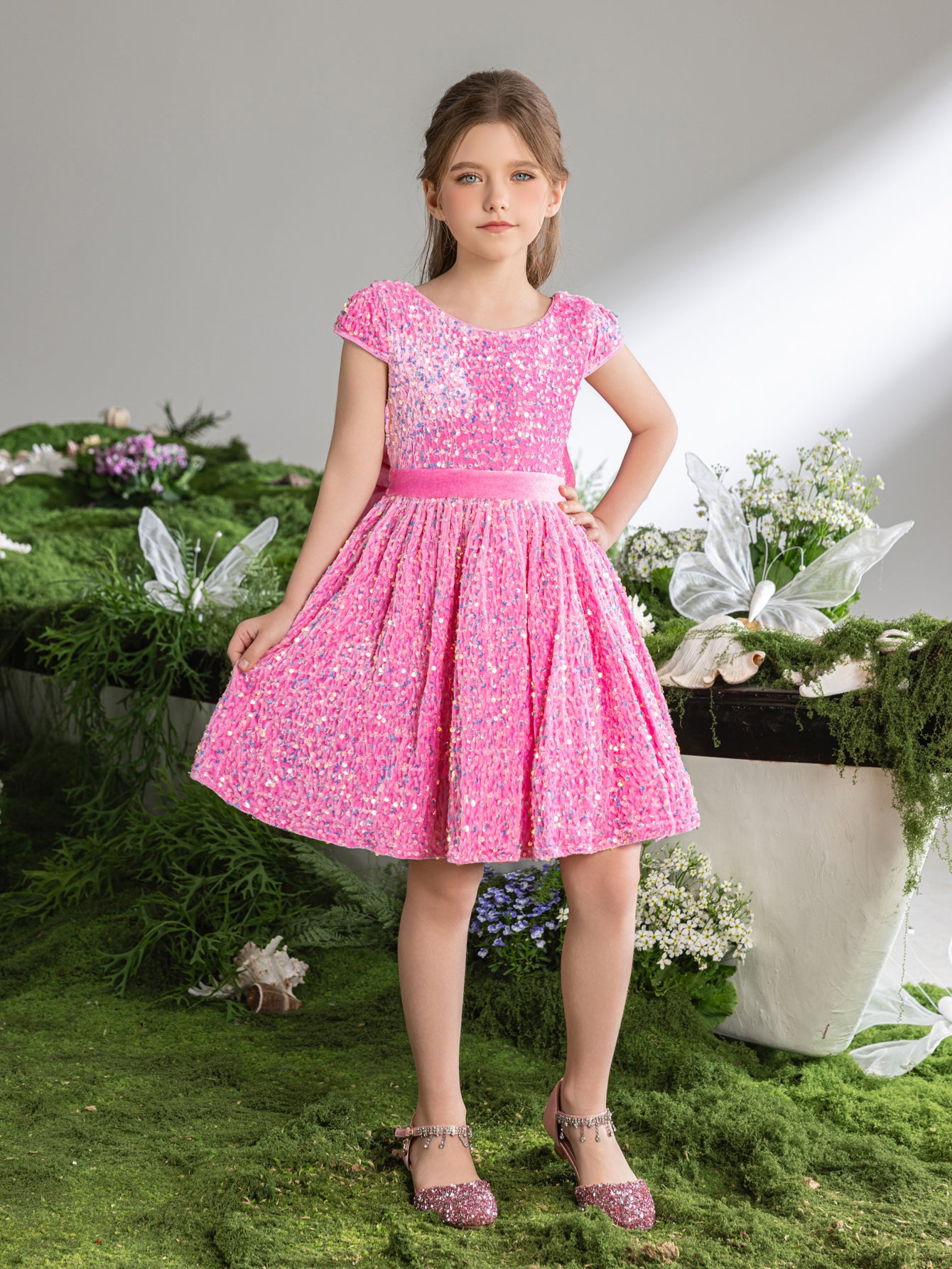 Tween-Mädchenkleid mit Schleife hinten und Pailletten in A-Linie 