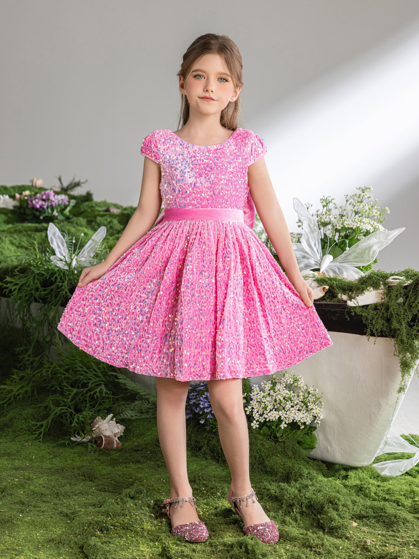 Tween-Mädchenkleid mit Schleife hinten und Pailletten in A-Linie 