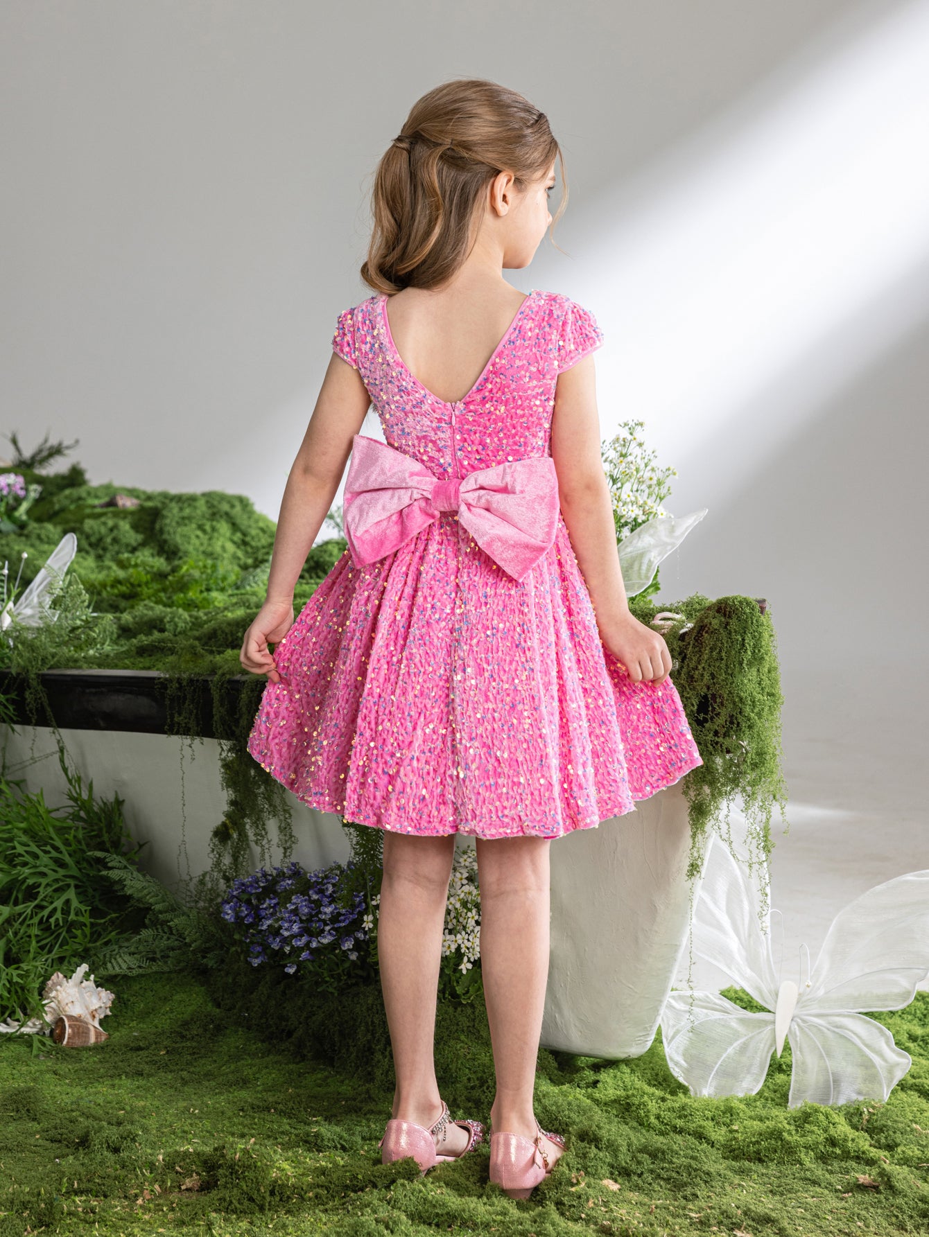 Tween-Mädchenkleid mit Schleife hinten und Pailletten in A-Linie 