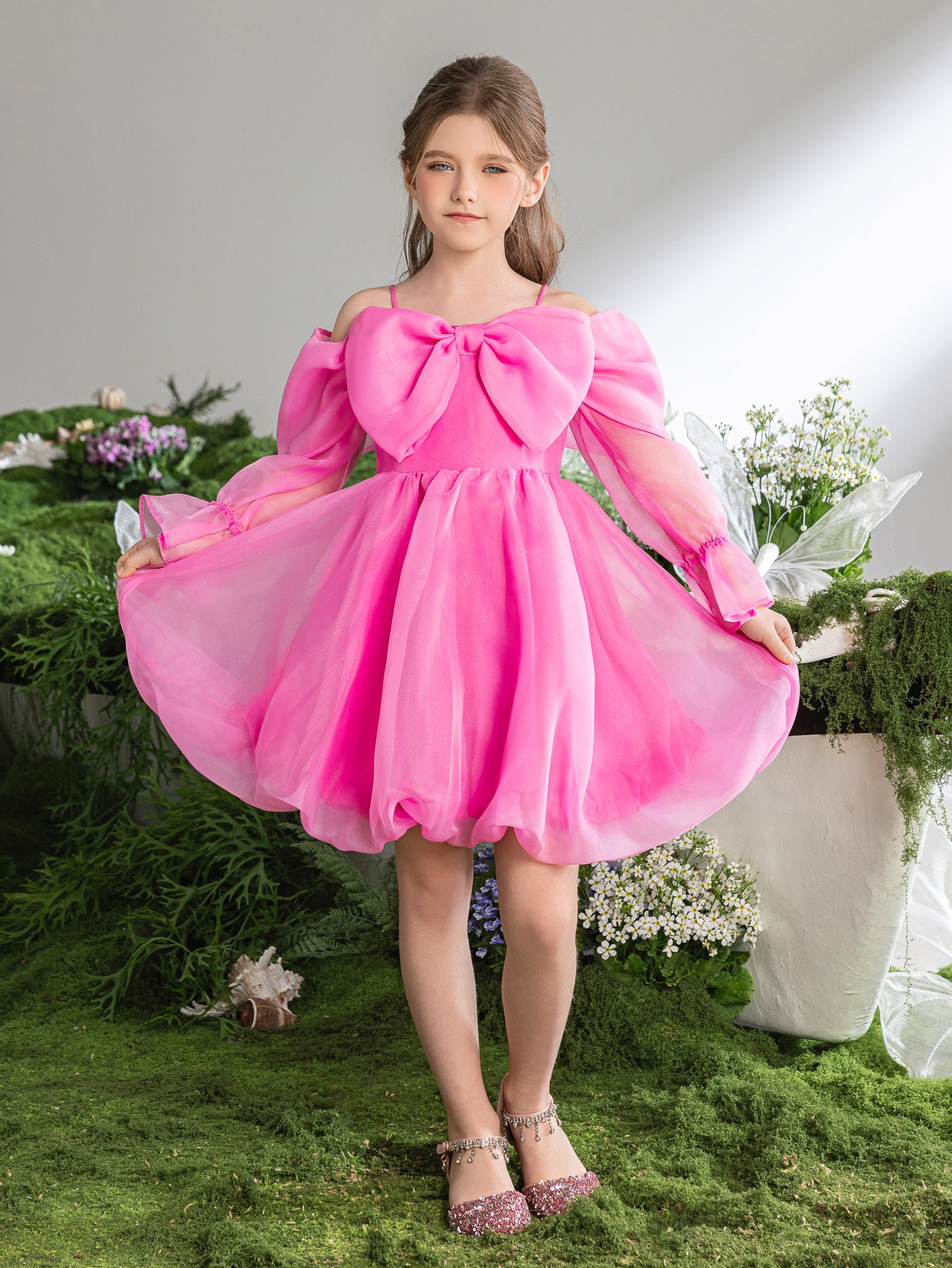 Schulterfreies Puffkleid mit Schleife vorne für Tween-Mädchen 