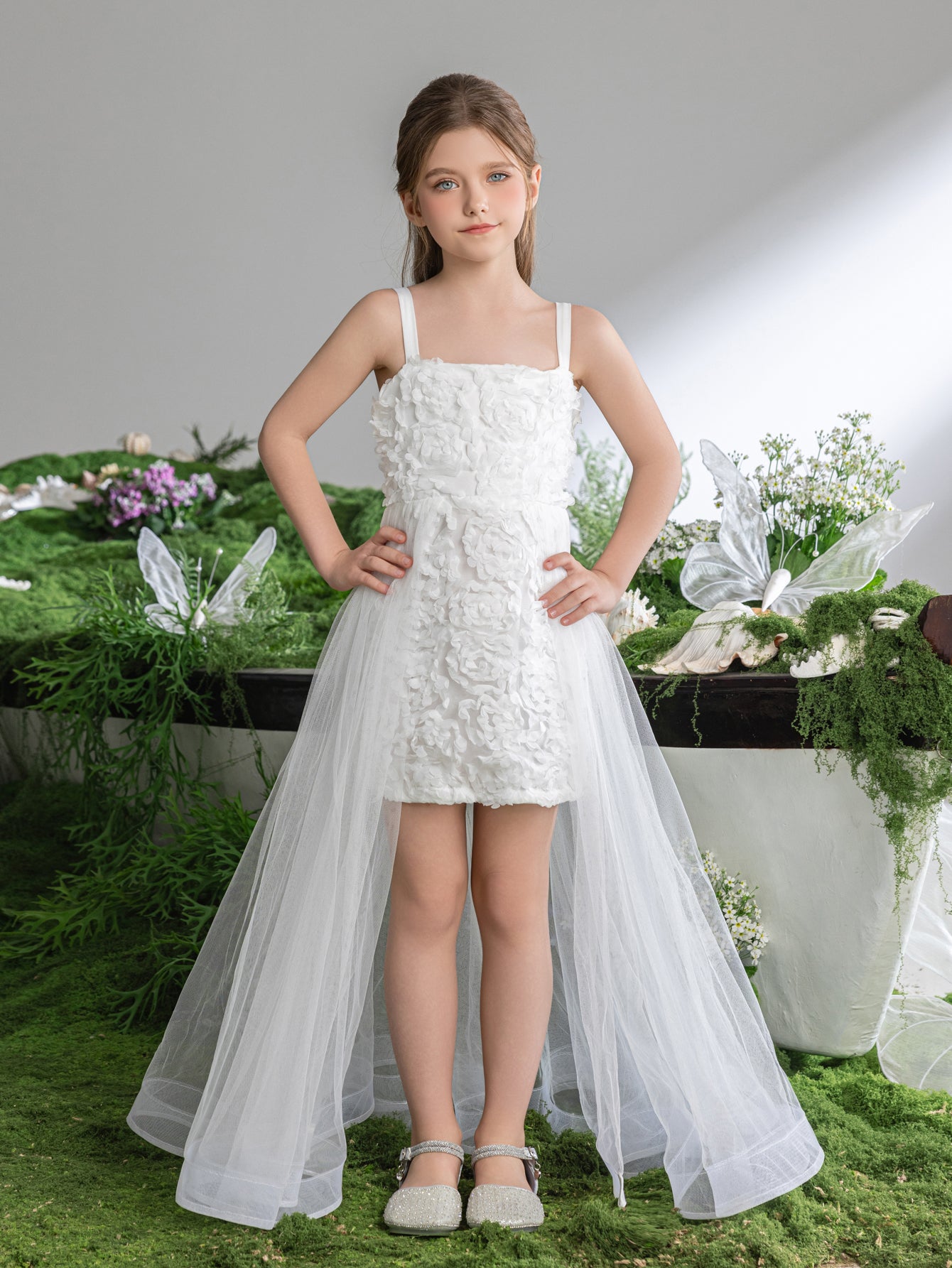 Cami-Kleid mit Mesh-Overlay-Applikation für Tween-Mädchen 