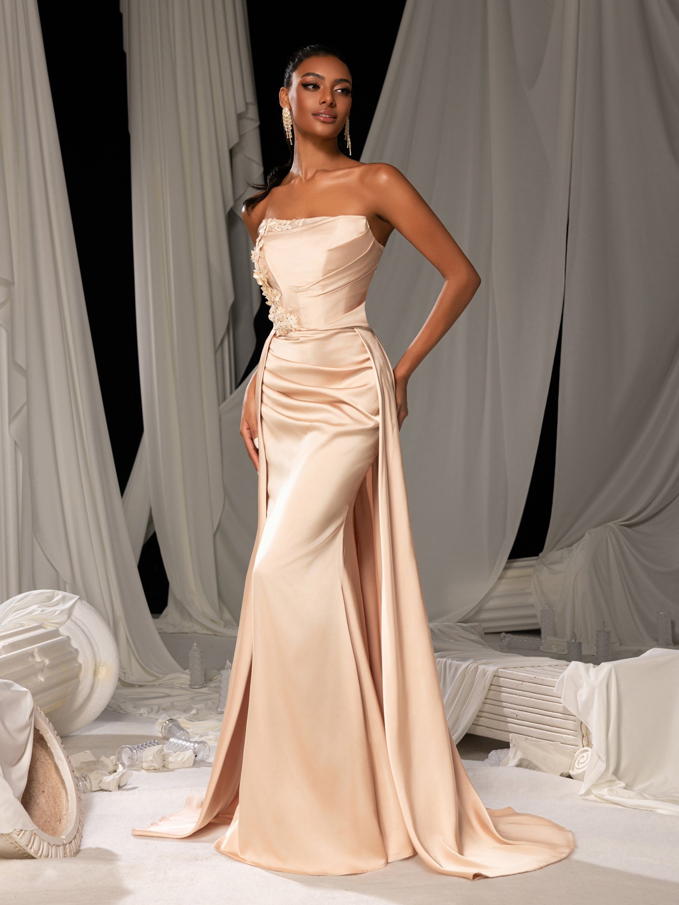Elegant Satin Strapless Evening Gown with Lace Appliqué | High Slit & Sweep Train