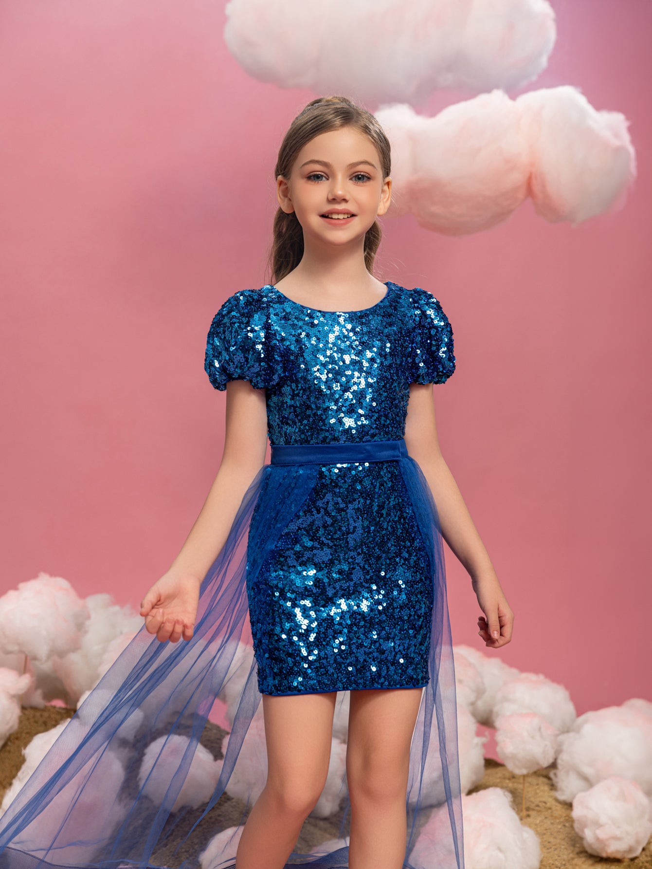 Tween Mädchen-Minikleid mit Mesh-Overlay und Pailletten 