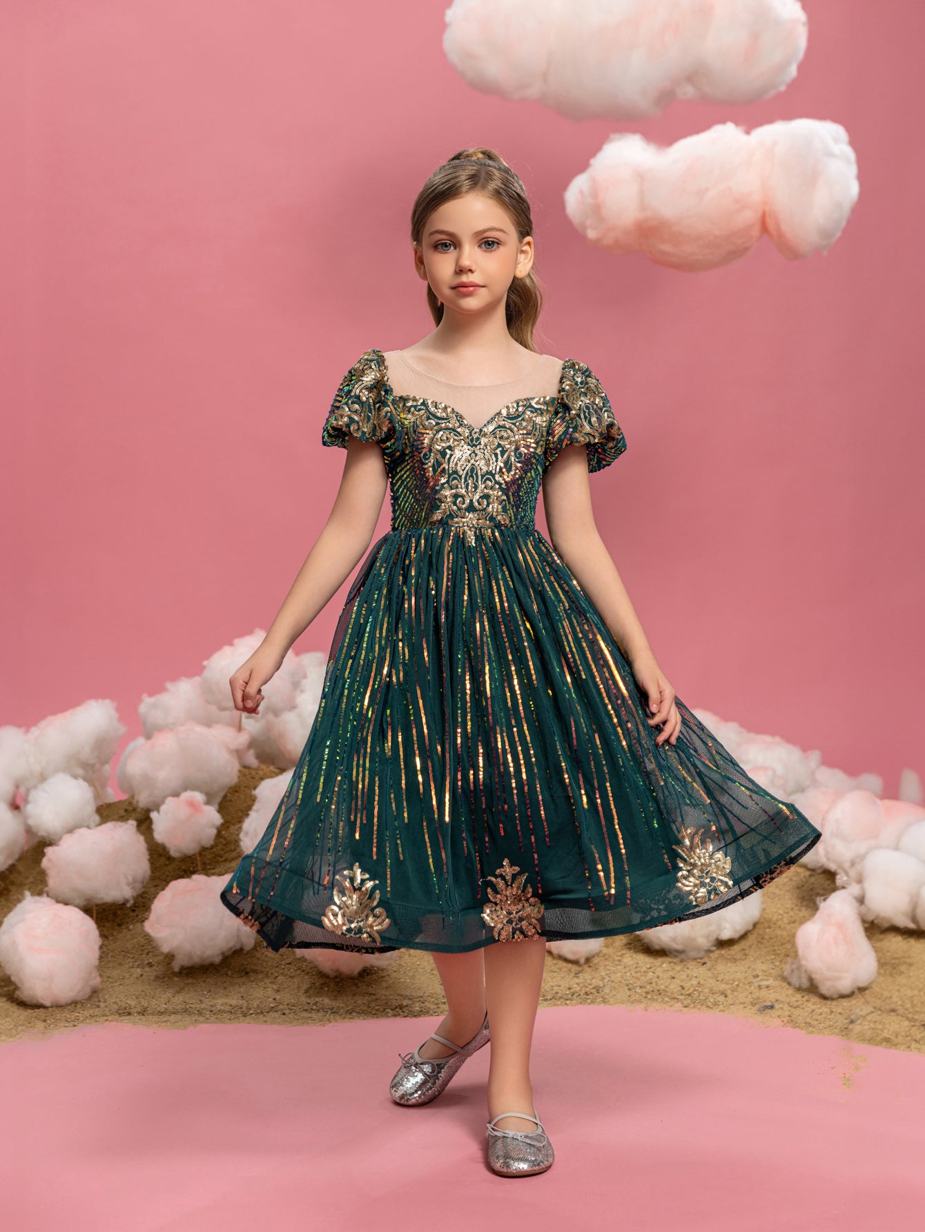 Tween-Mädchen-Partykleid mit Puffärmeln und grafischen Pailletten 