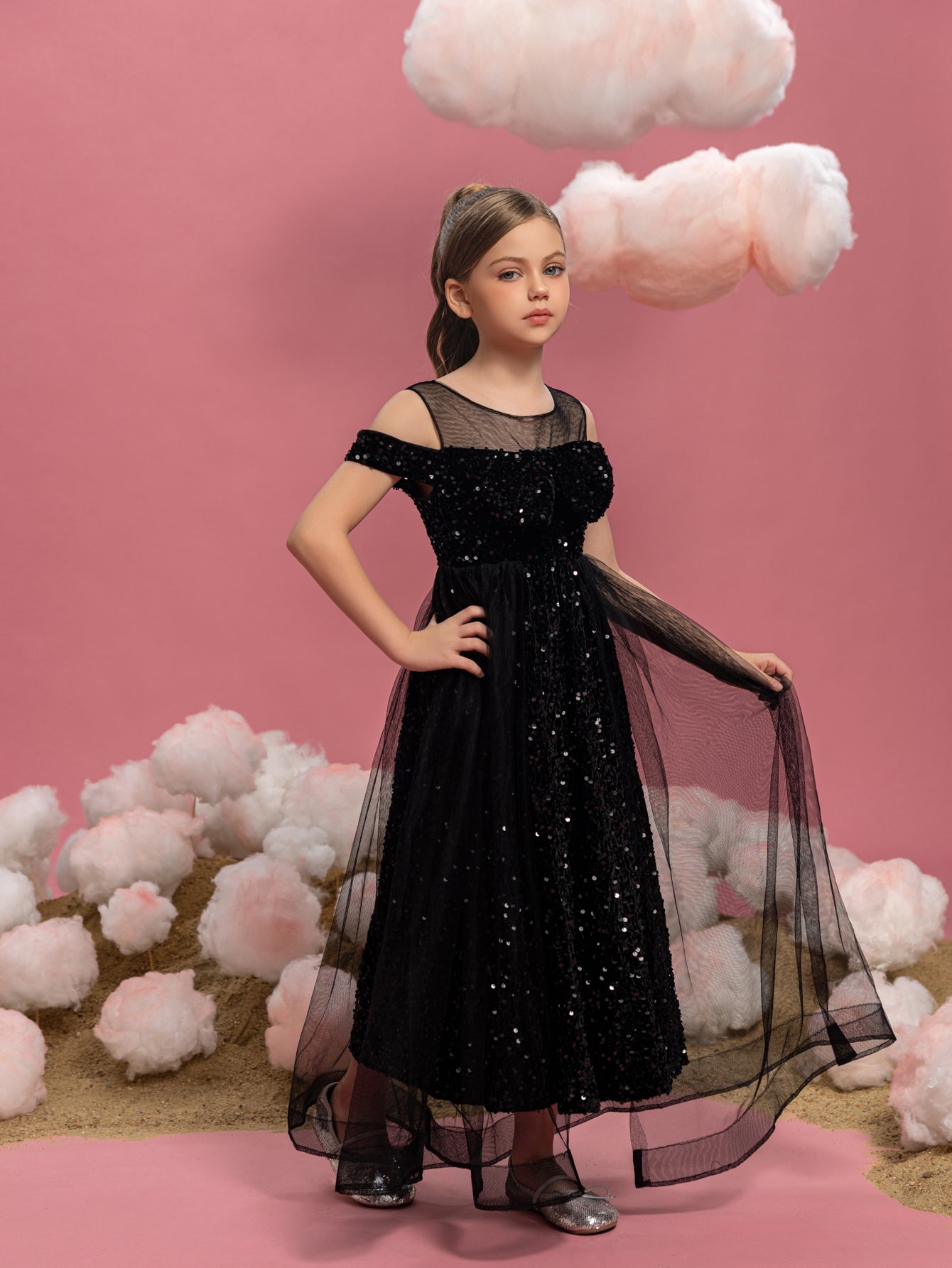 Tween Mädchen-Partykleid mit schulterfreiem Mesh-Overlay und Pailletten 