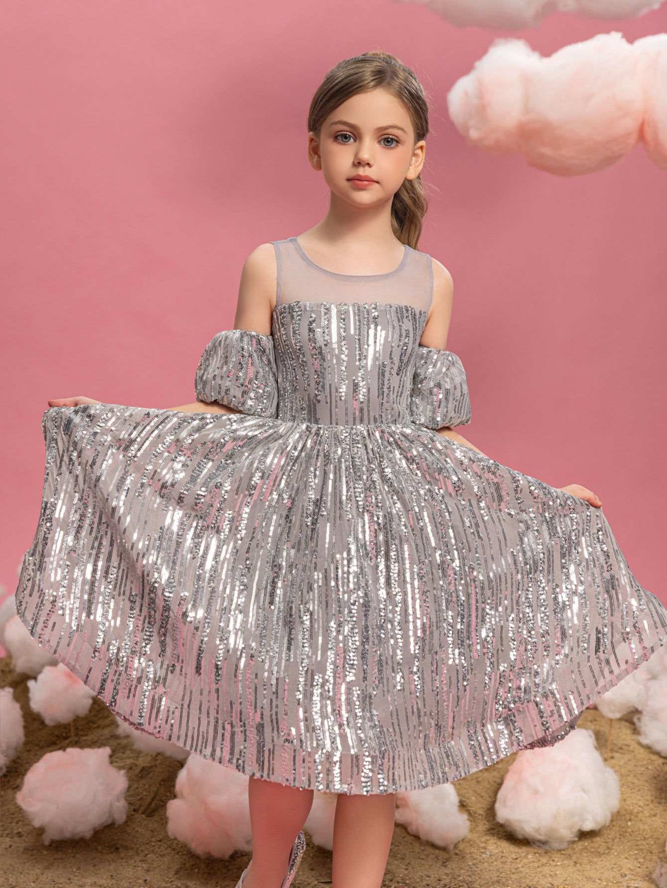 Tween Mädchen-Partykleid mit Puffärmeln und kontrastierendem Netzstoff und Pailletten 