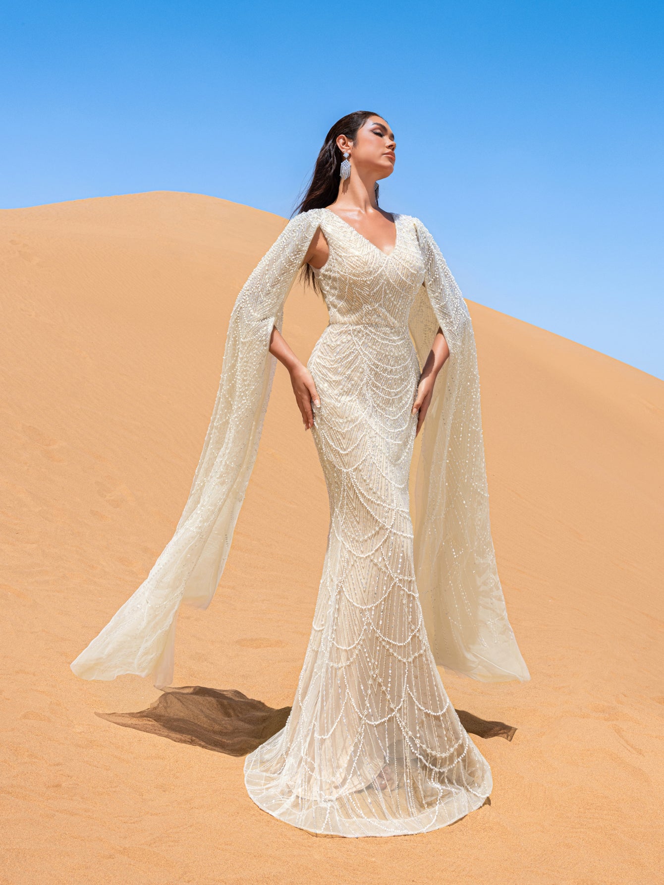Gorgeous Beaded Sequin Mermaid Gown with Cape Sleeves – Elegant Evening Dress for Weddings, Red Carpet Galas & Opera Nights