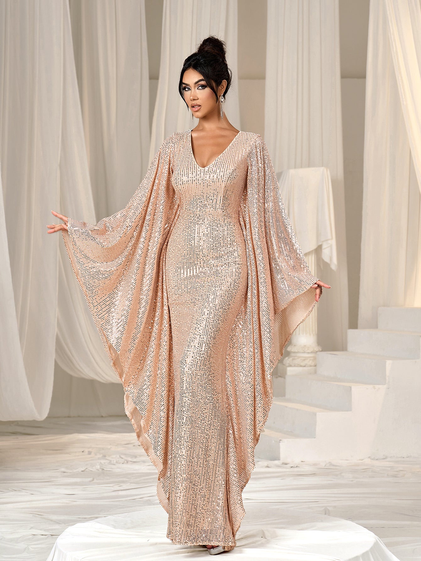 Elegant Plunging Neck Batwing Sleeves Mermaid Hem Sequin Formal Party Dress