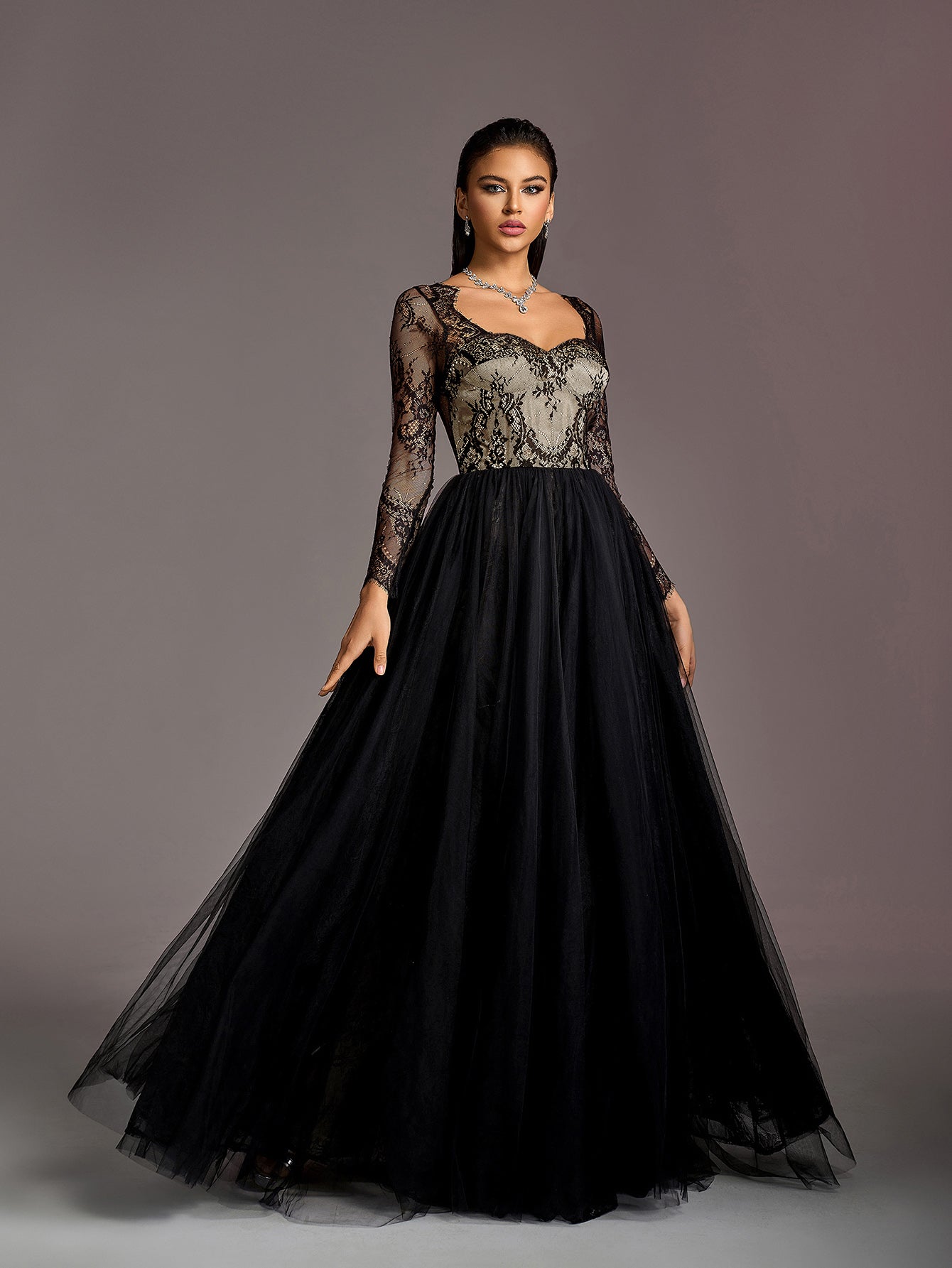 Gorgeous Sweetheart Neck Lace Bodice Contrast Tulle Hem Evening Gown Wedding Dress