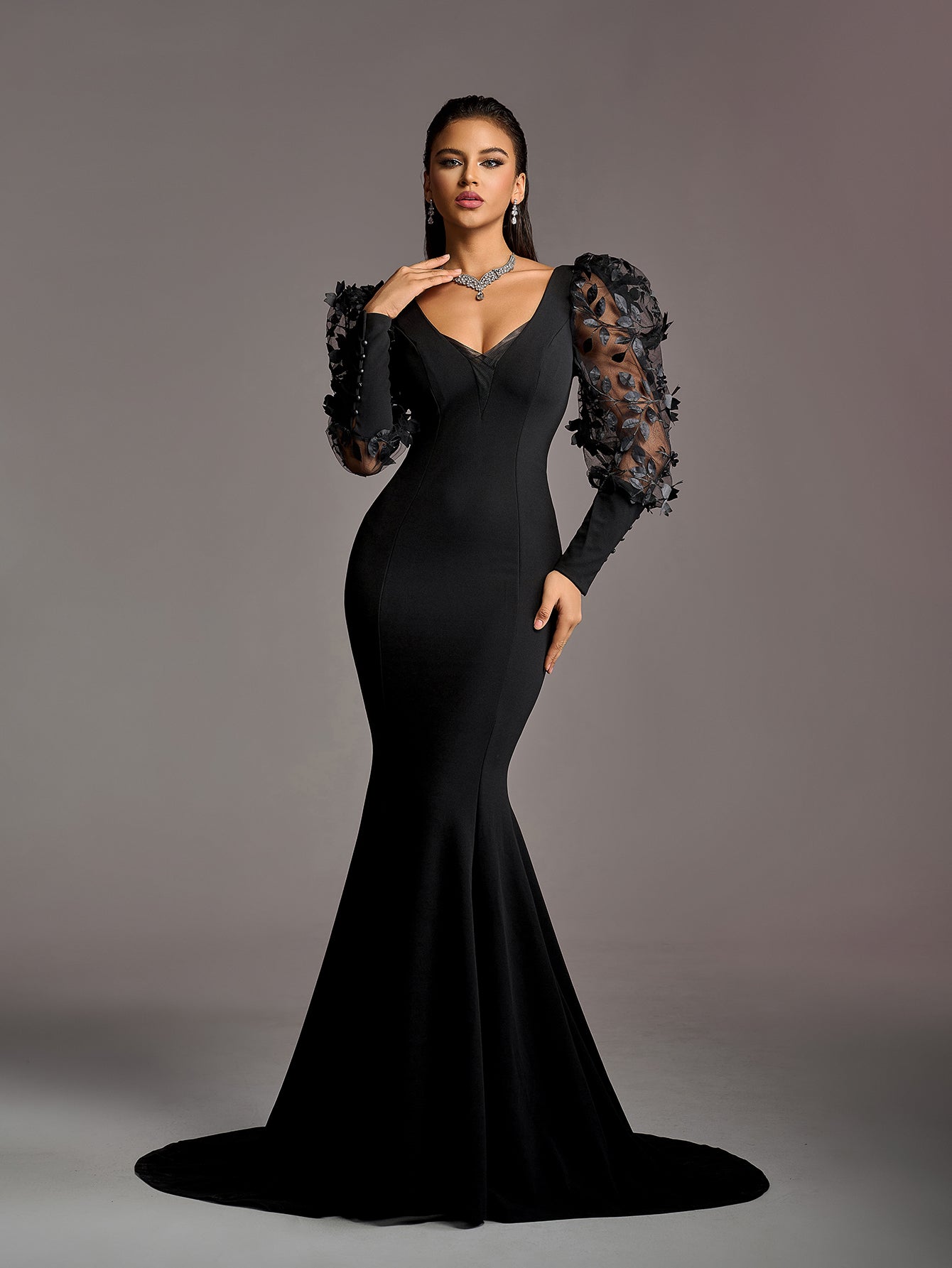 Elegant Backless Applique Bishop Sleeves Mermaid Hem Evening Dress Wedding Dress