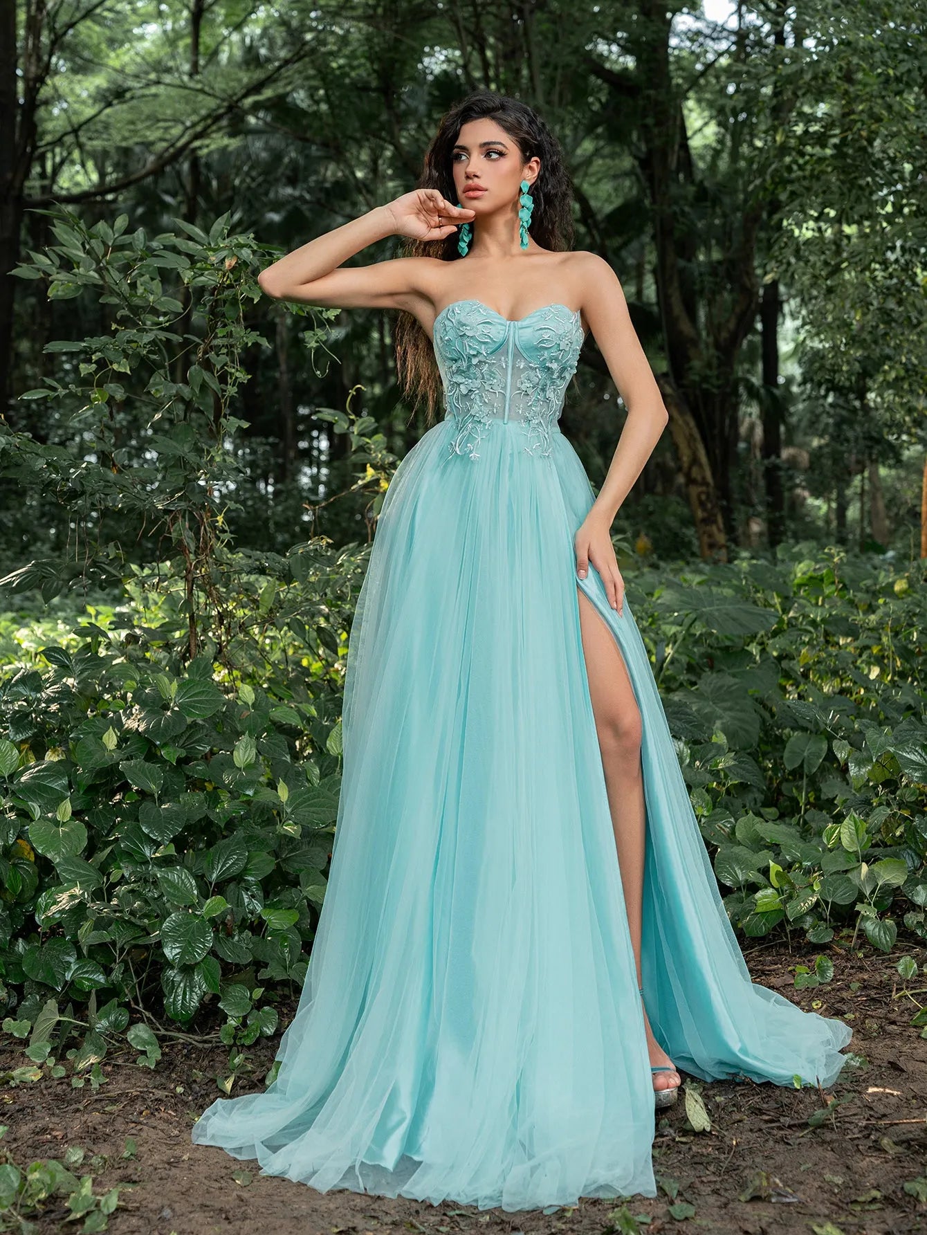 Elegant Strapless Applique Detail Beaded Sequin Bodice Split Tulle Prom Dress