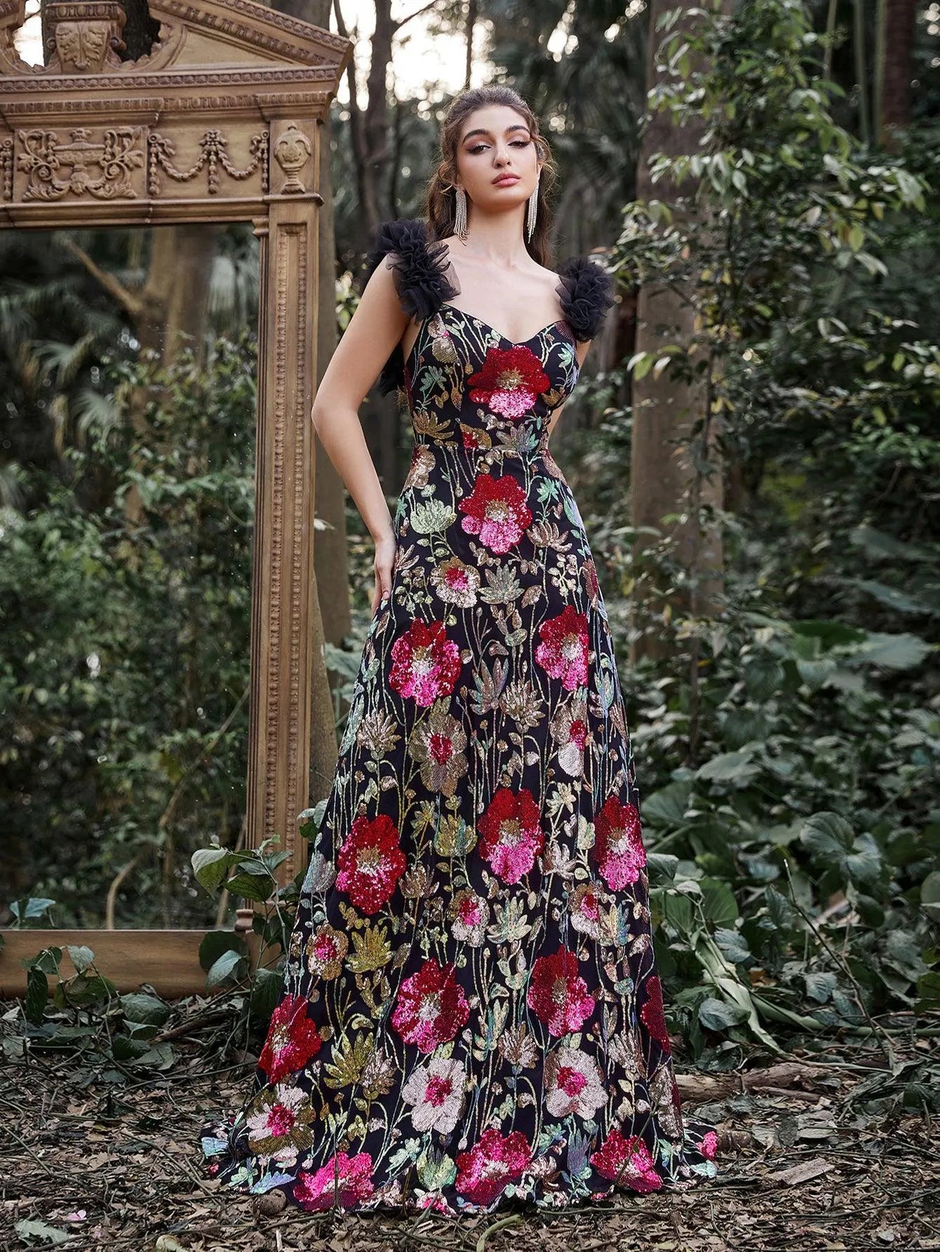 Gorgeous Sweetheart Collar Floral Sequin Embroidered Prom Dress - Elonnashop