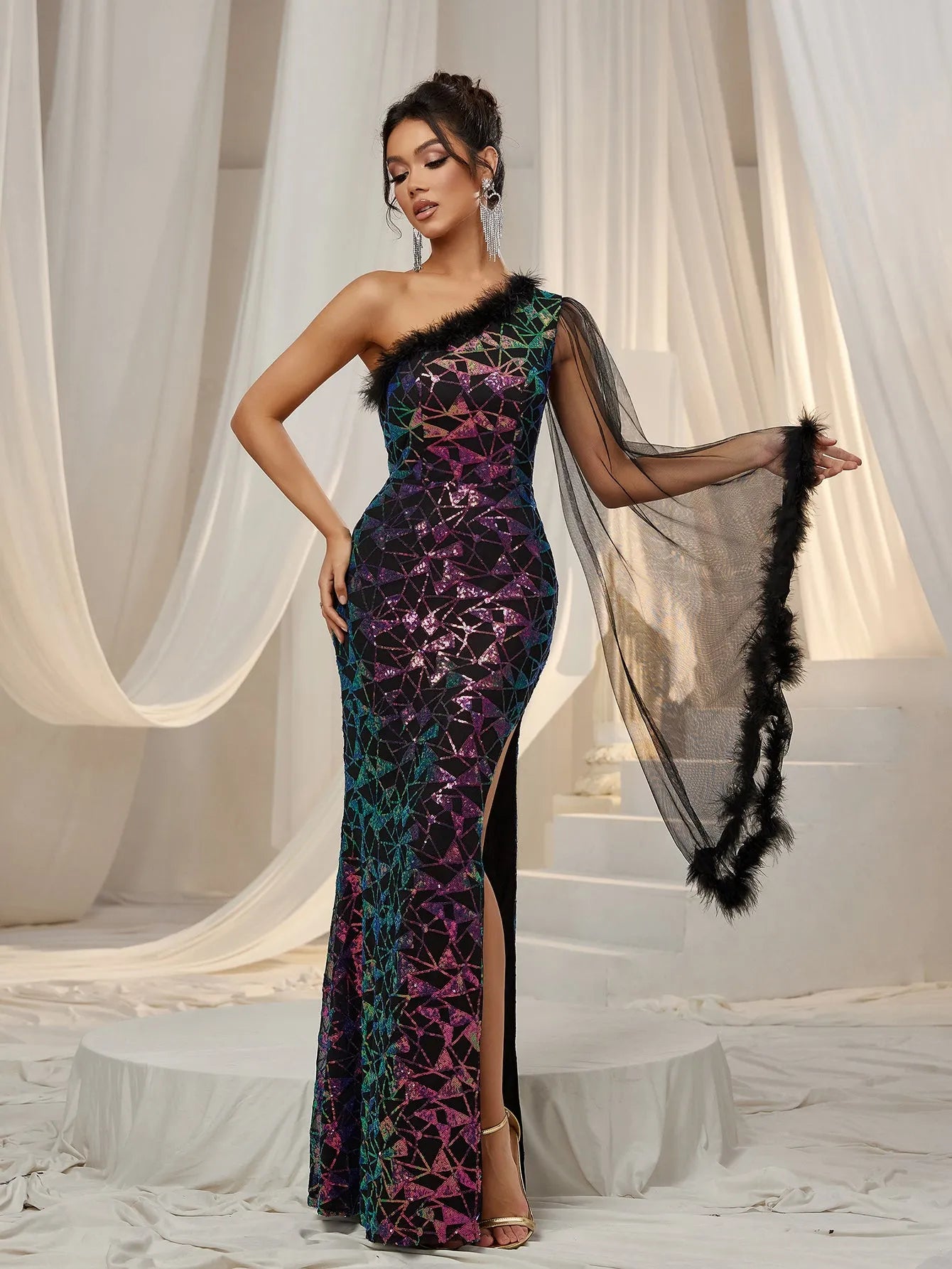 Elegant Sloping Neck Single Tulle Sleeve Graphic Sequin Formal Dress