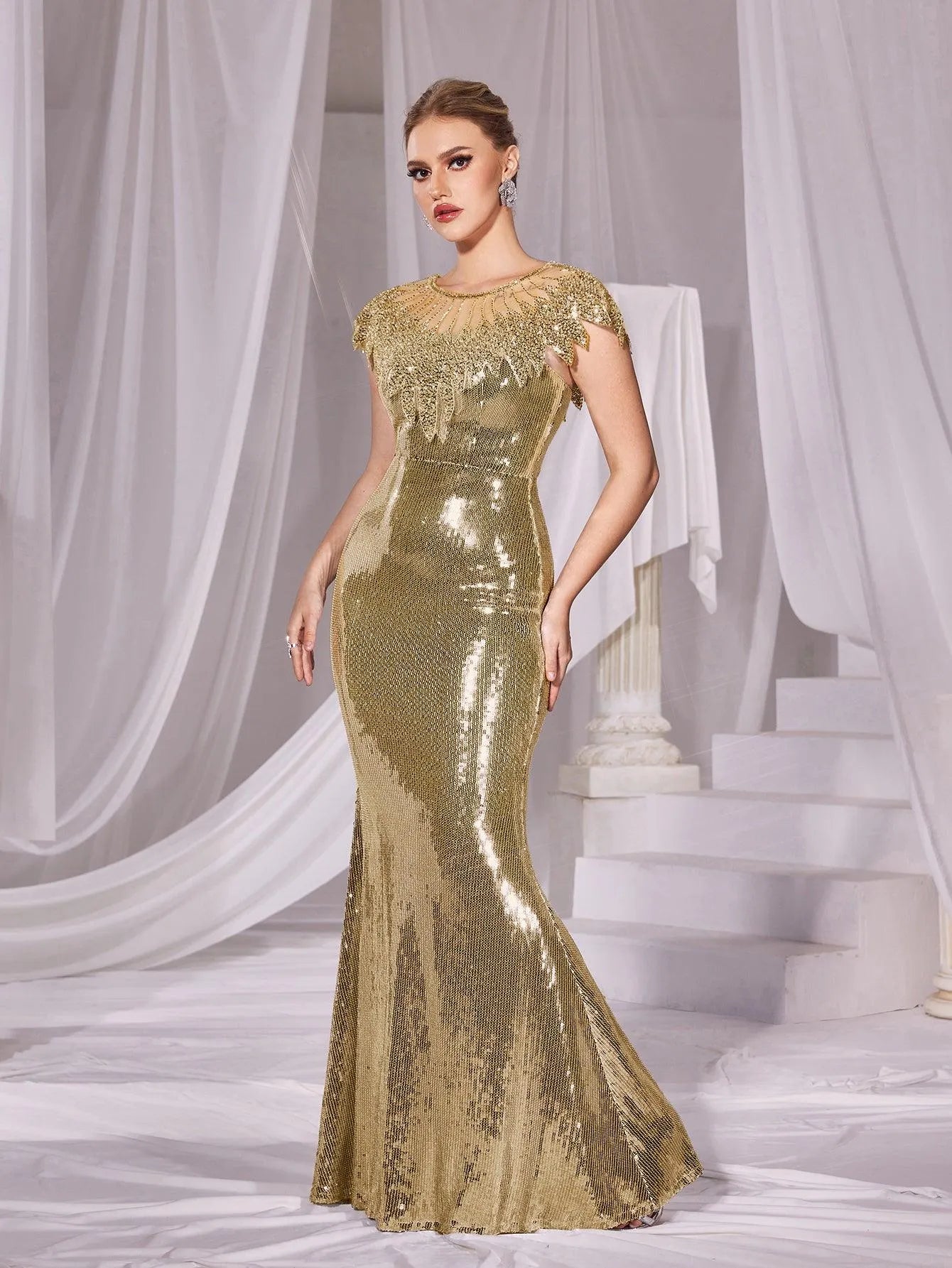 Round Neck Mermaid Hem Sequin Evening Dress - Elonnashop