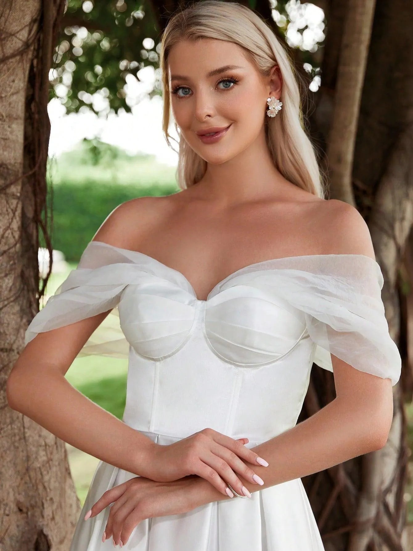 Off Shoulder Ruched Bust Satin Wedding Dress - Elonnashop